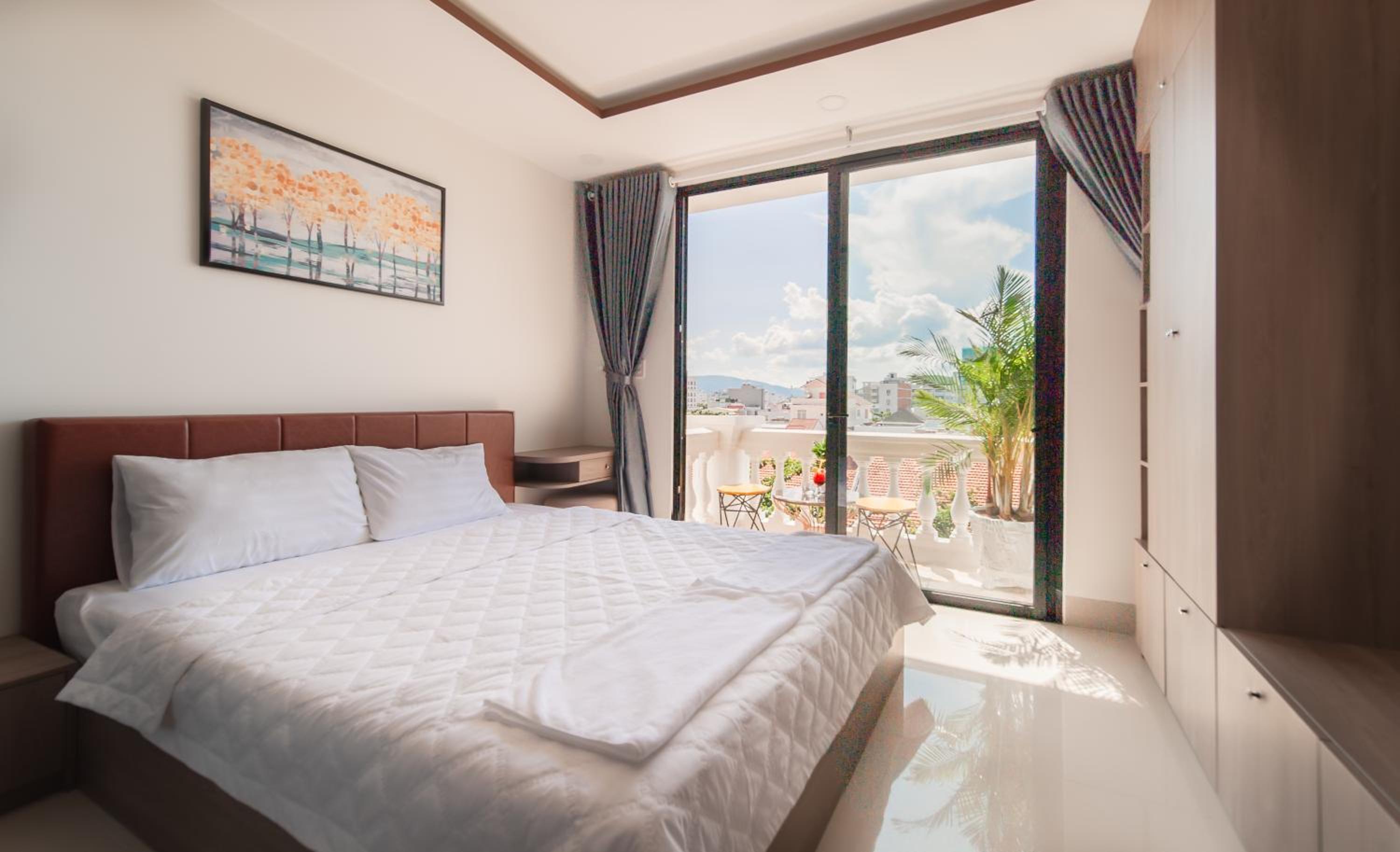 Deluxe Apartment