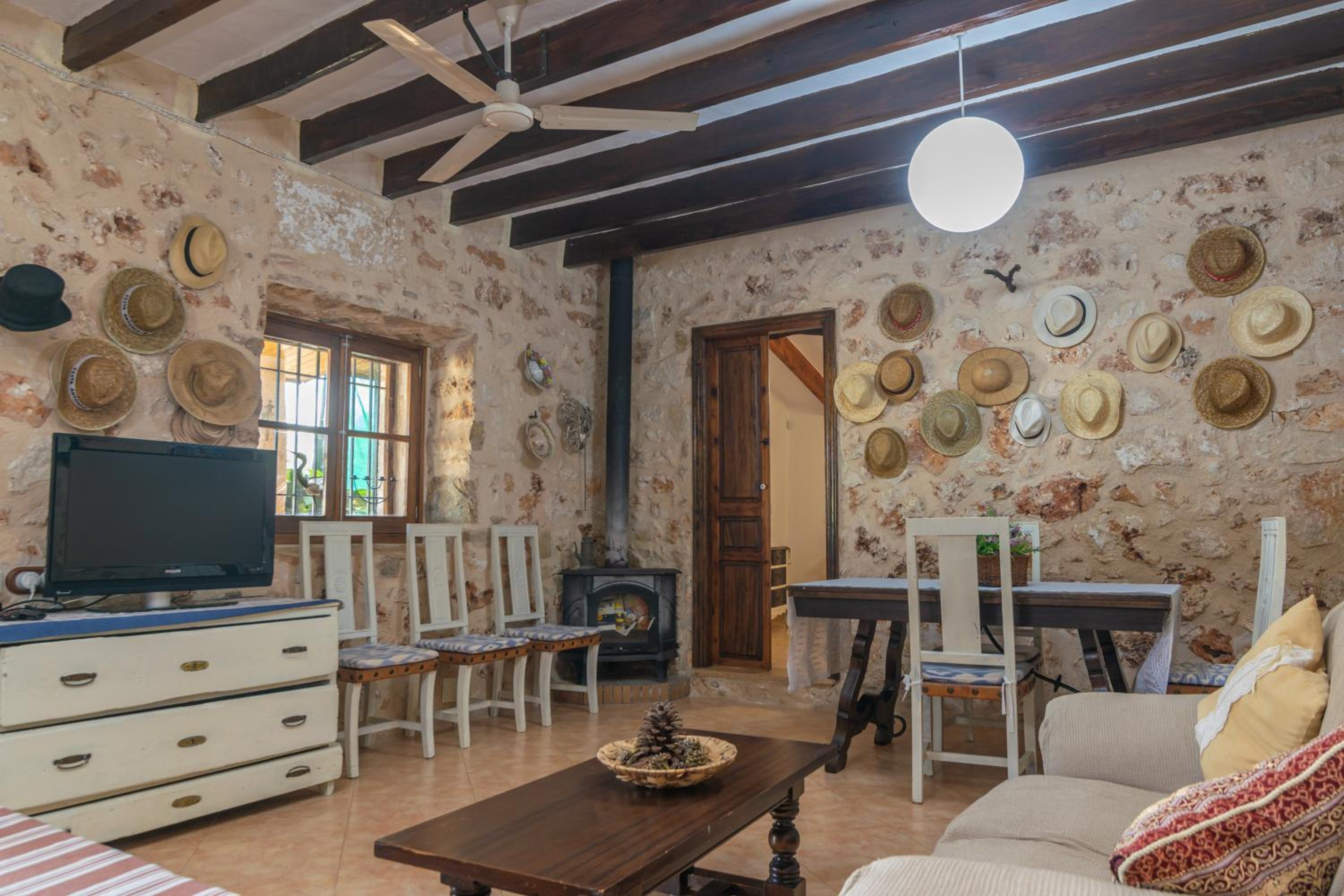 Villa de Tres Habitaciones