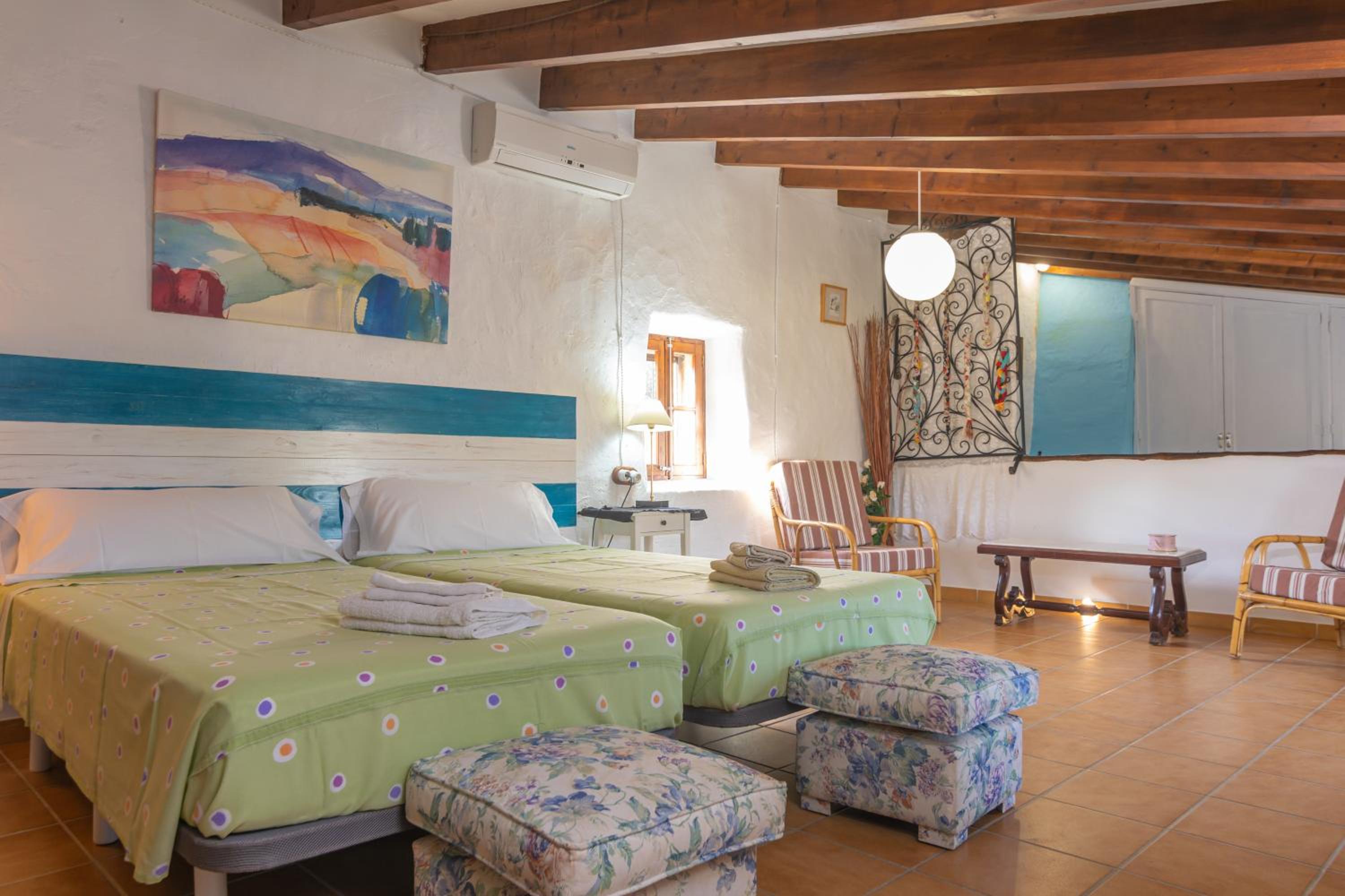 Three-Bedroom Villa photo 3
