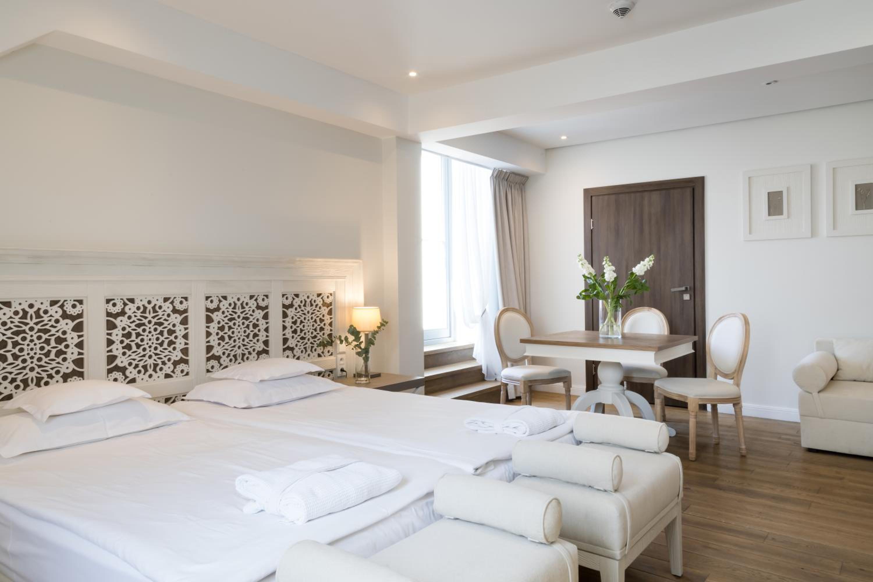 Double Room Deluxe - Photo 1