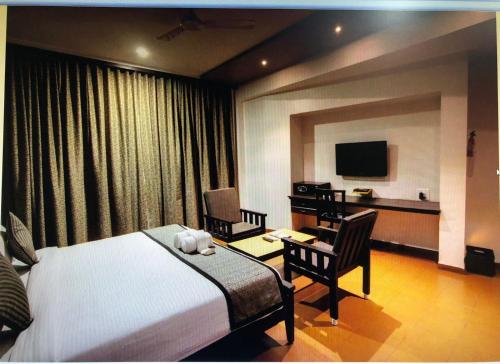 Standard King Room photo 2