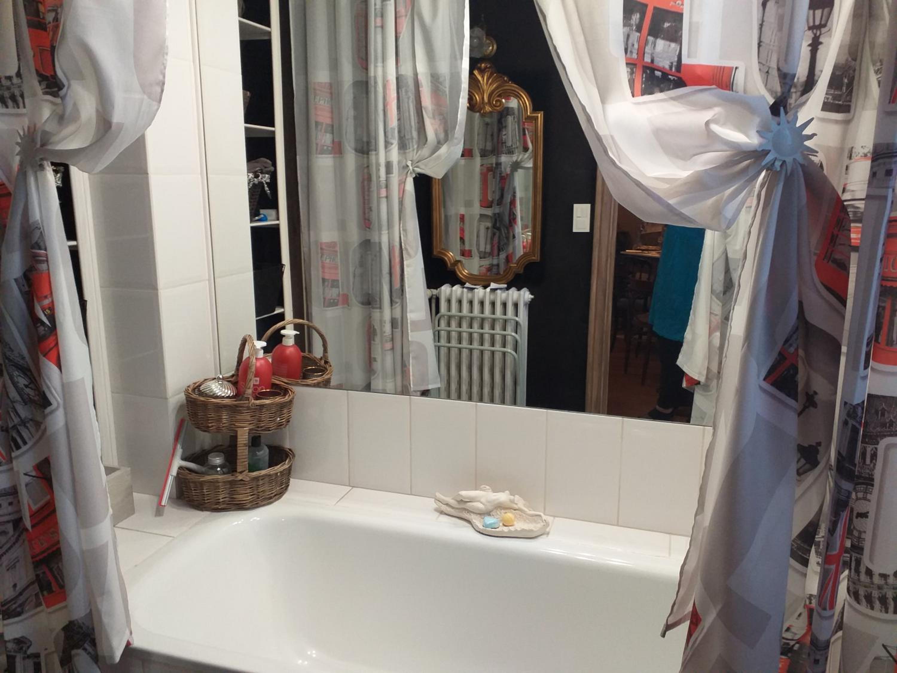 Double Room - Photo 6