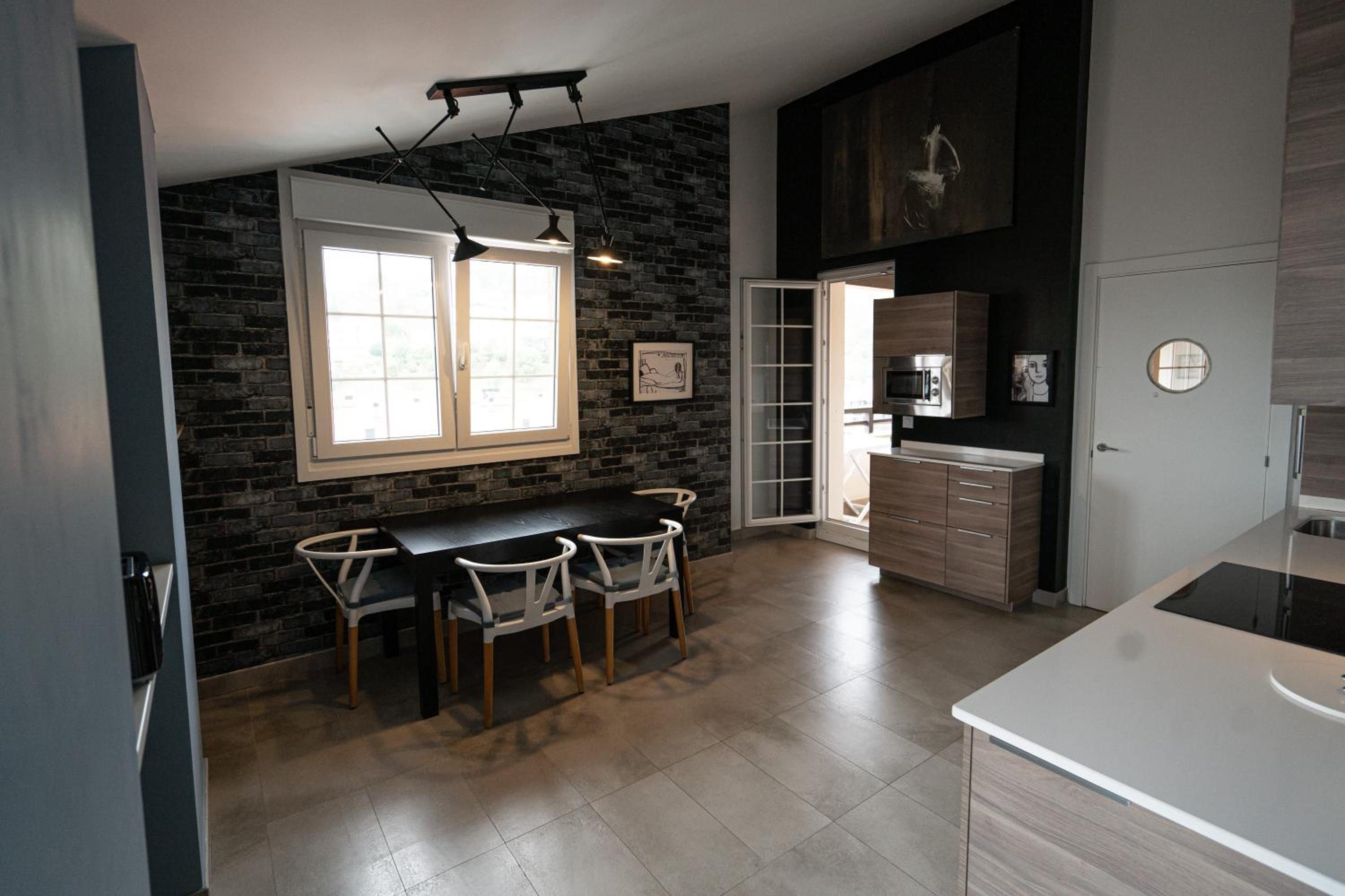 Apartment with Terrace photo 3