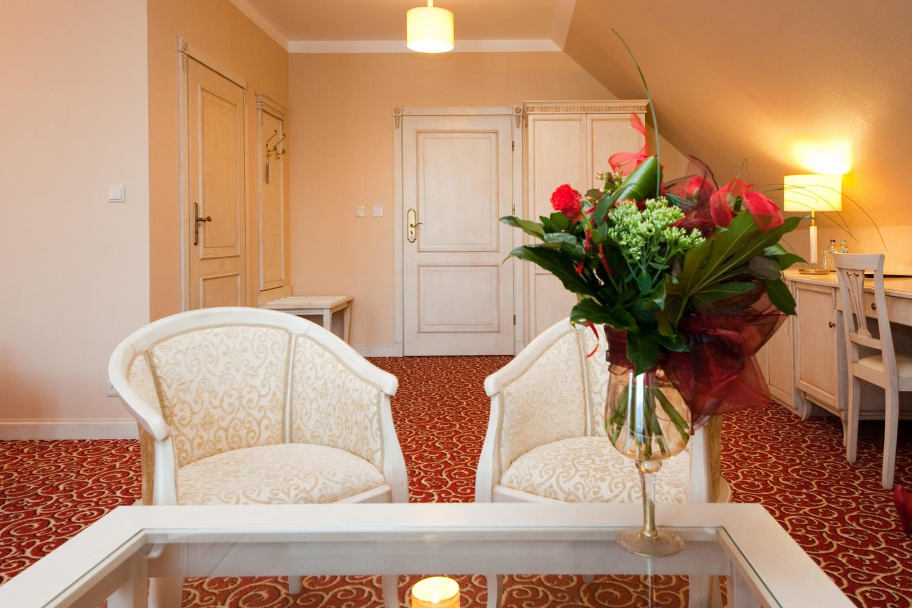 Comfort Room (Building A) - Photo 5