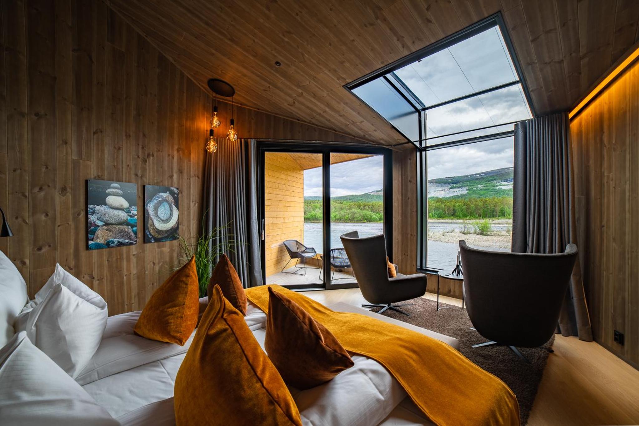 River Suite - Photo 1