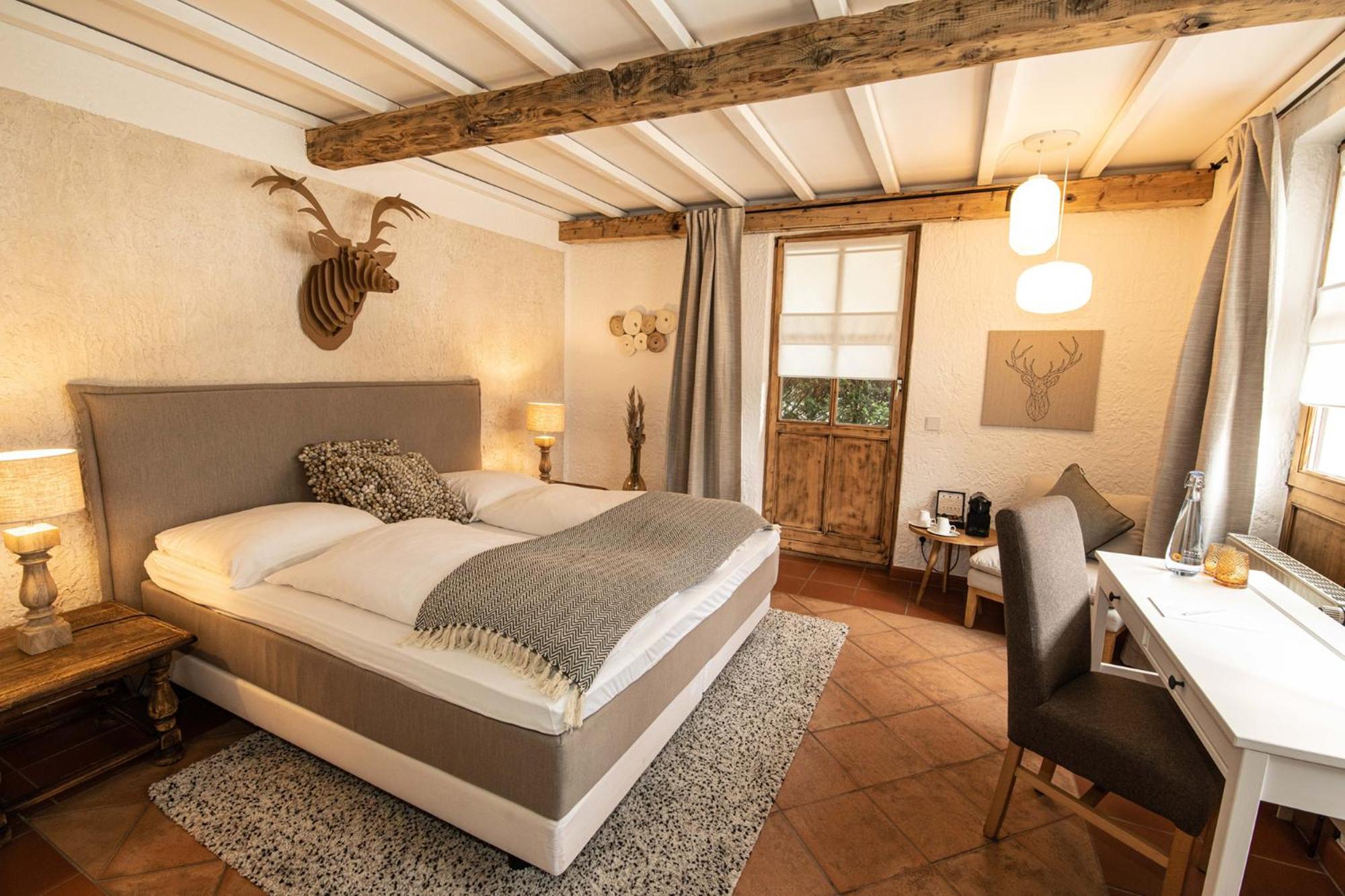 Double Room - Photo 3