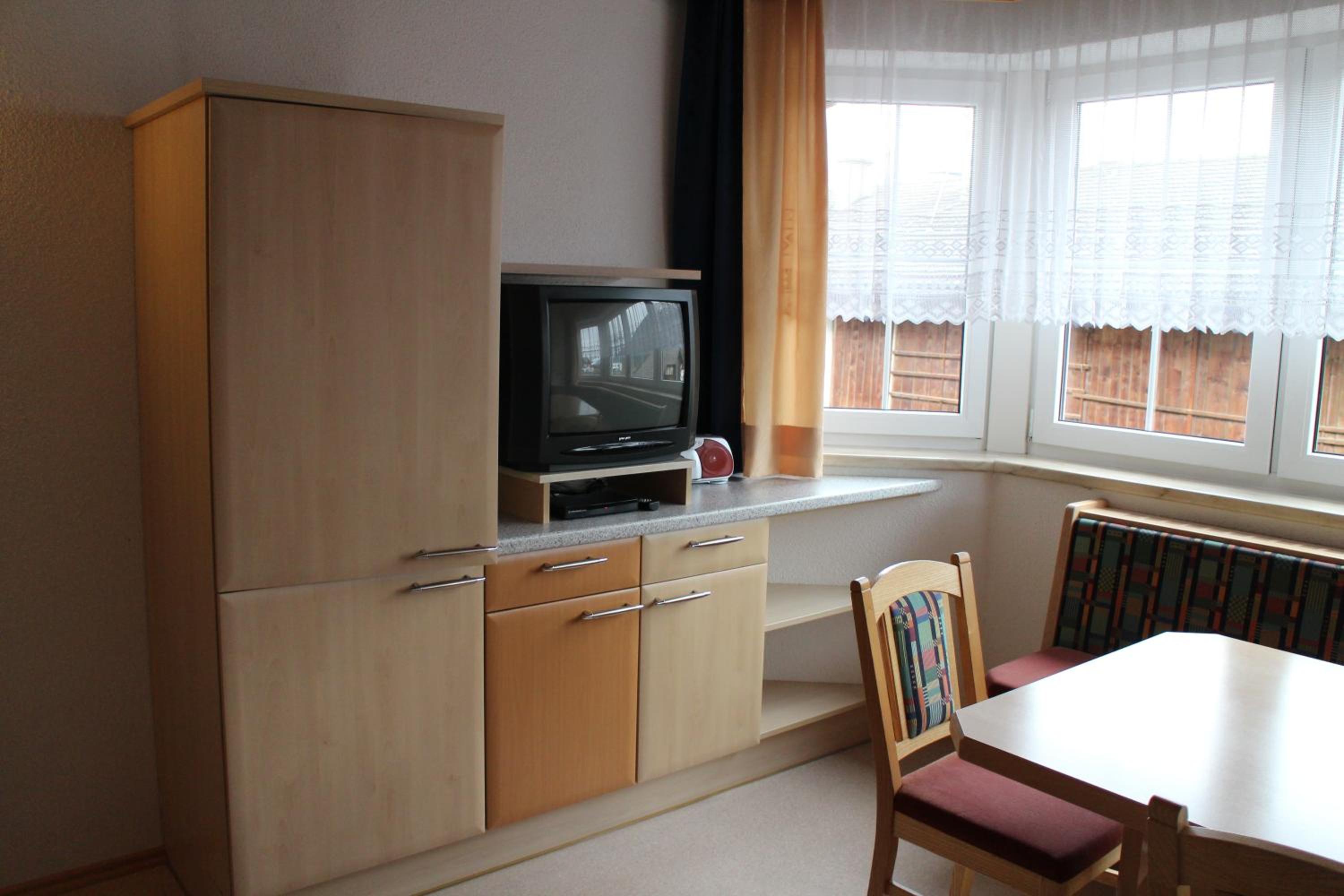 Four Bedroom Apartment with Terrace photo 1