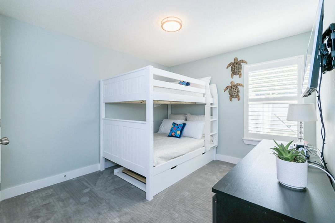 Four-Bedroom Holiday Home photo 3