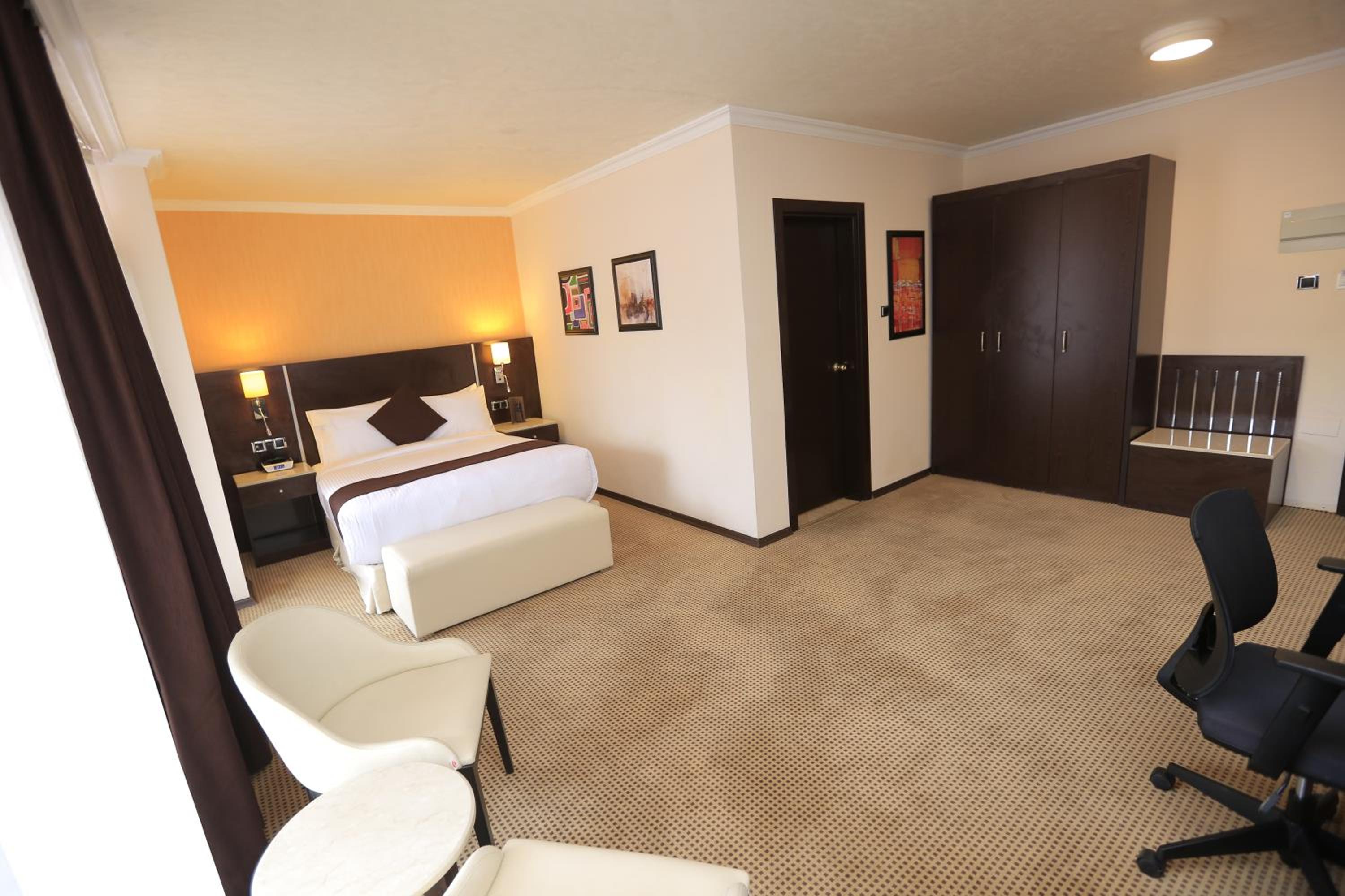 Deluxe Double Room - Photo 1