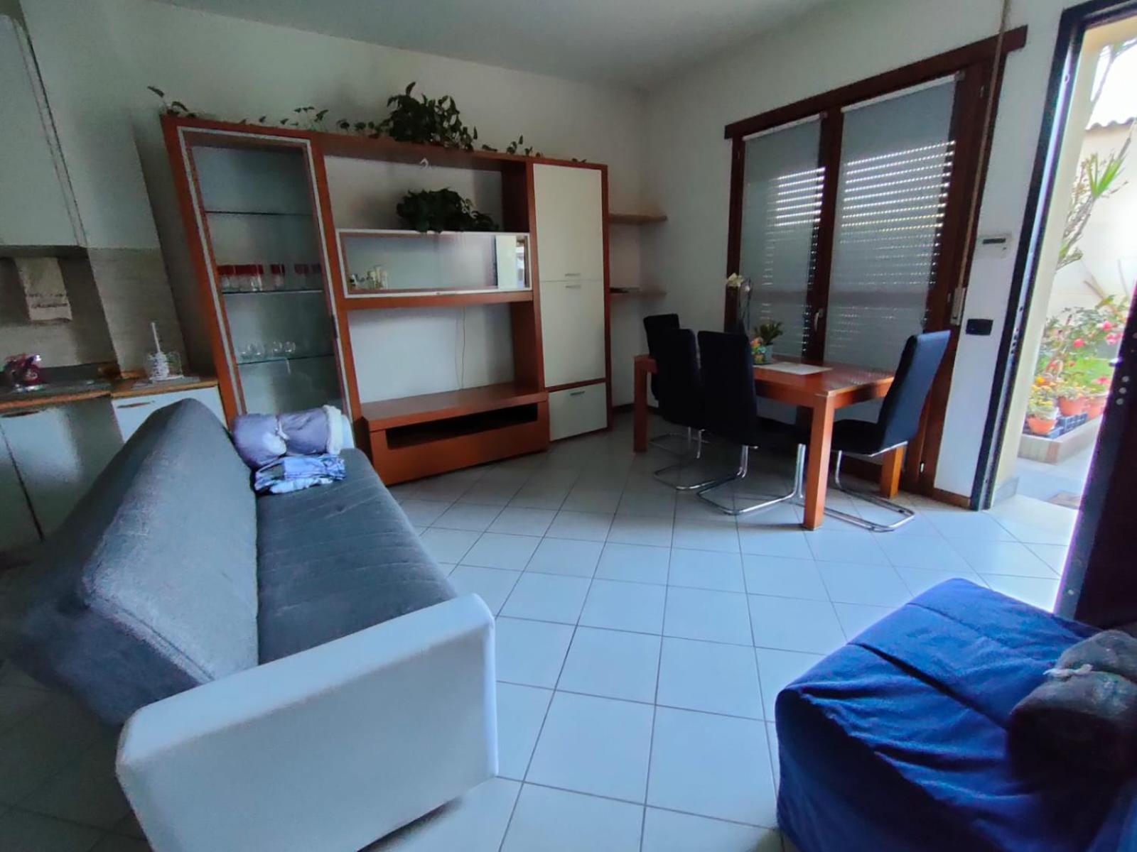 Two-Bedroom House photo 2