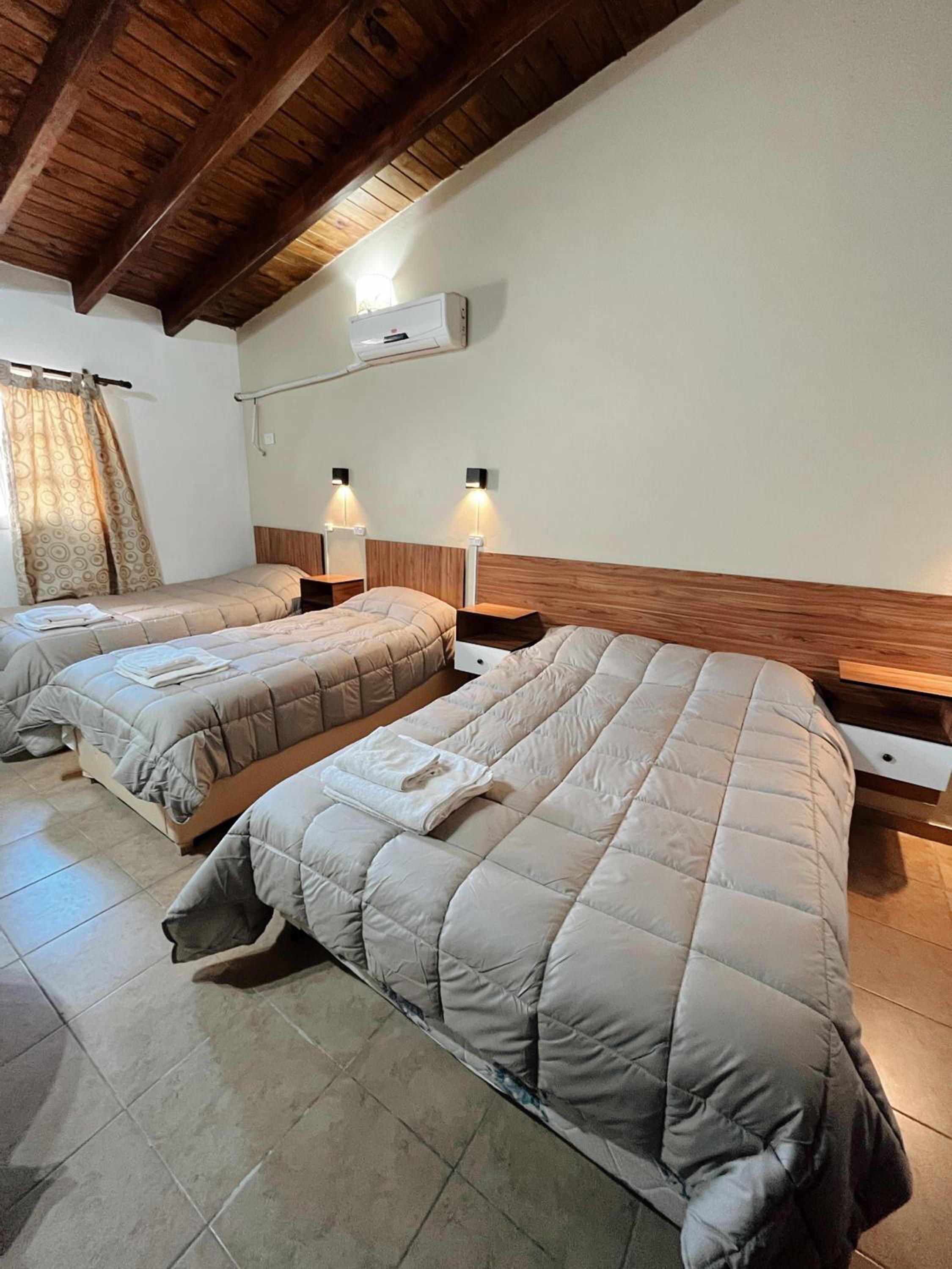 Classic Quadruple Room photo 3