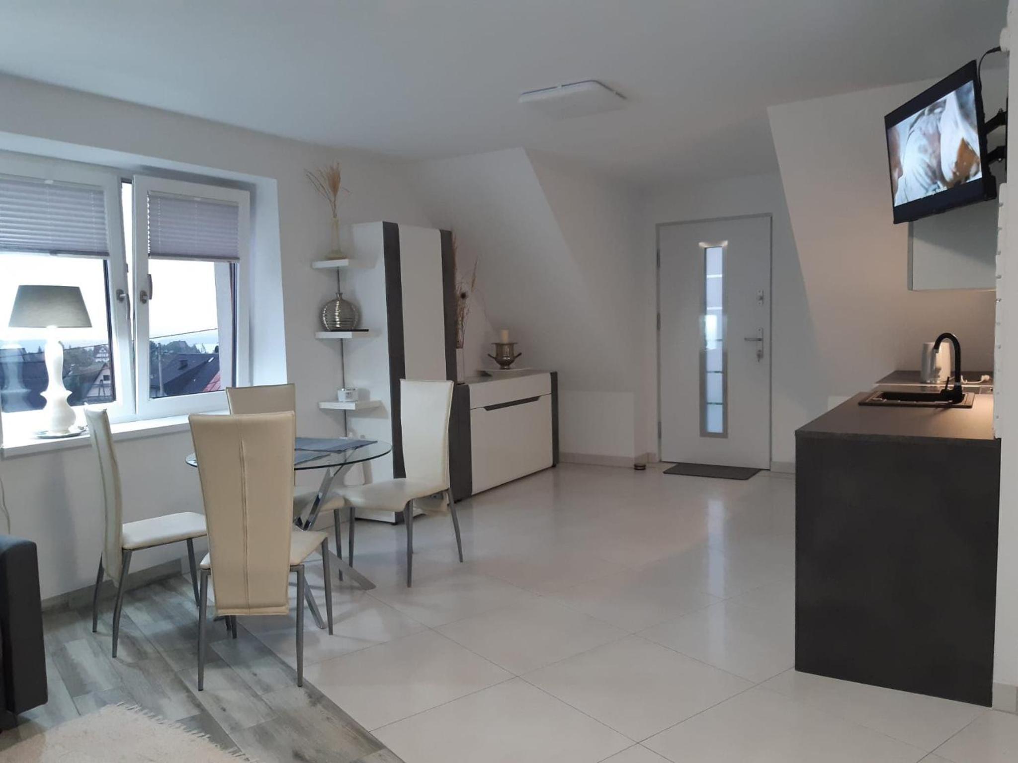 Deluxe Apartment photo 2
