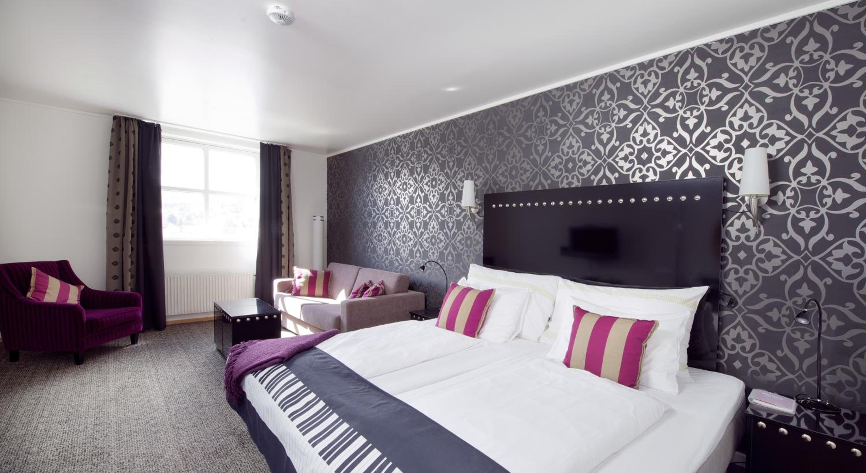 Deluxe Double Room - Photo 1