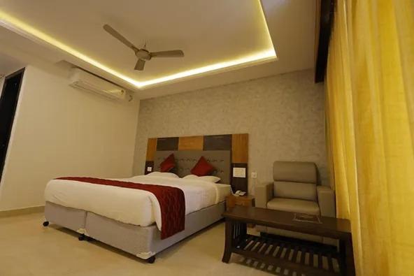 Deluxe Room - Photo 2