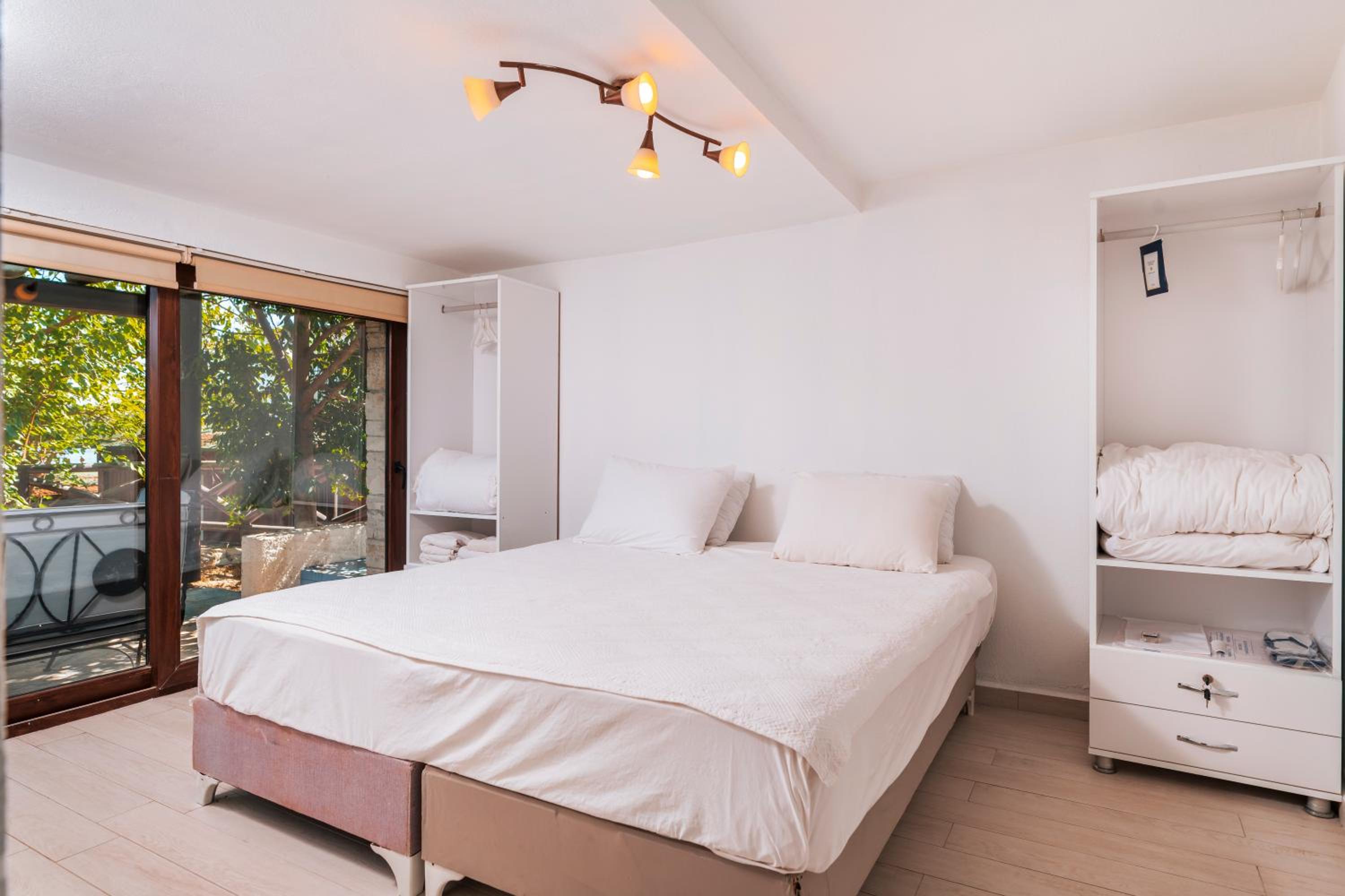 Suite with Sea View photo 2