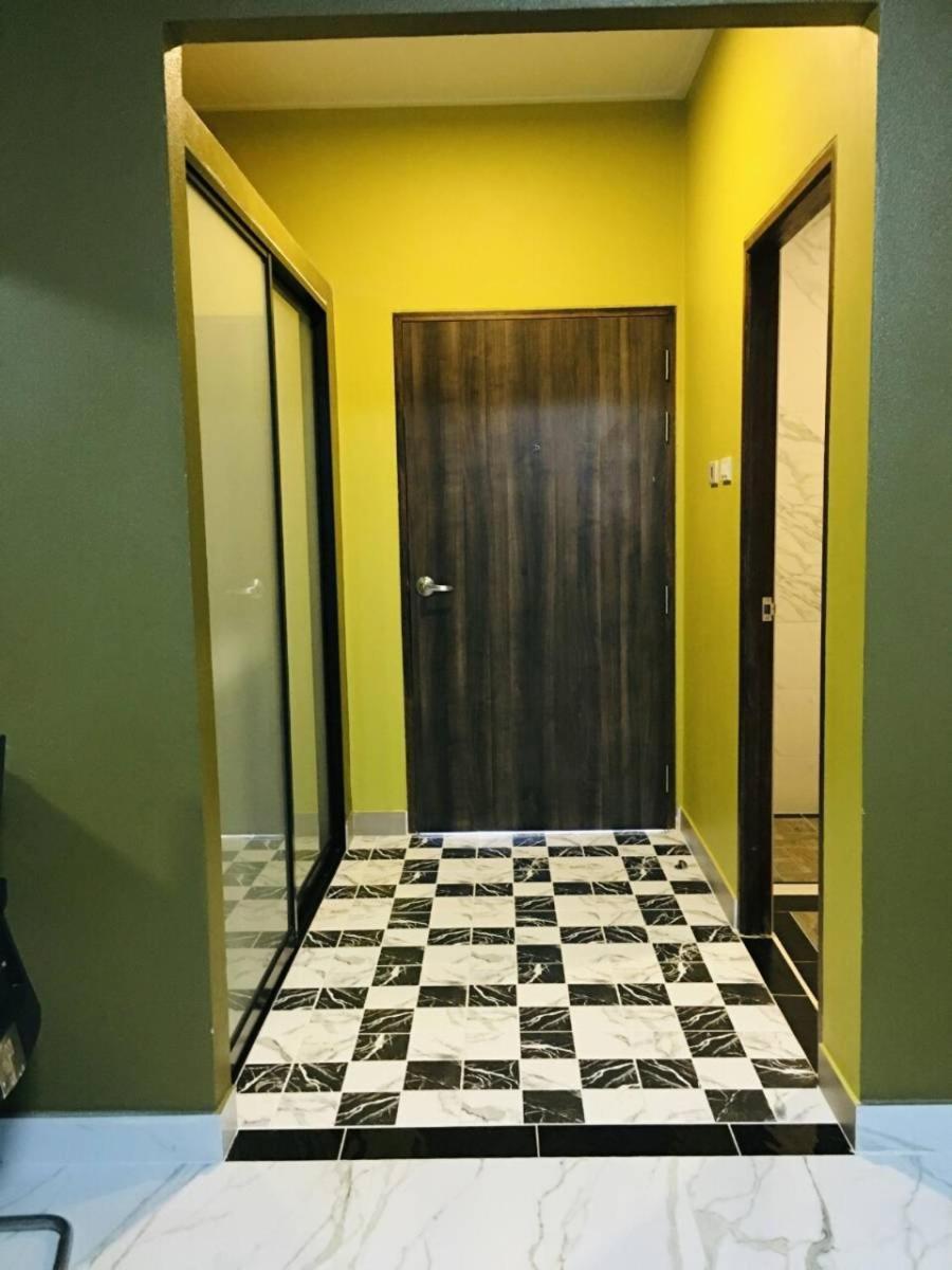 Deluxe King Room photo 1