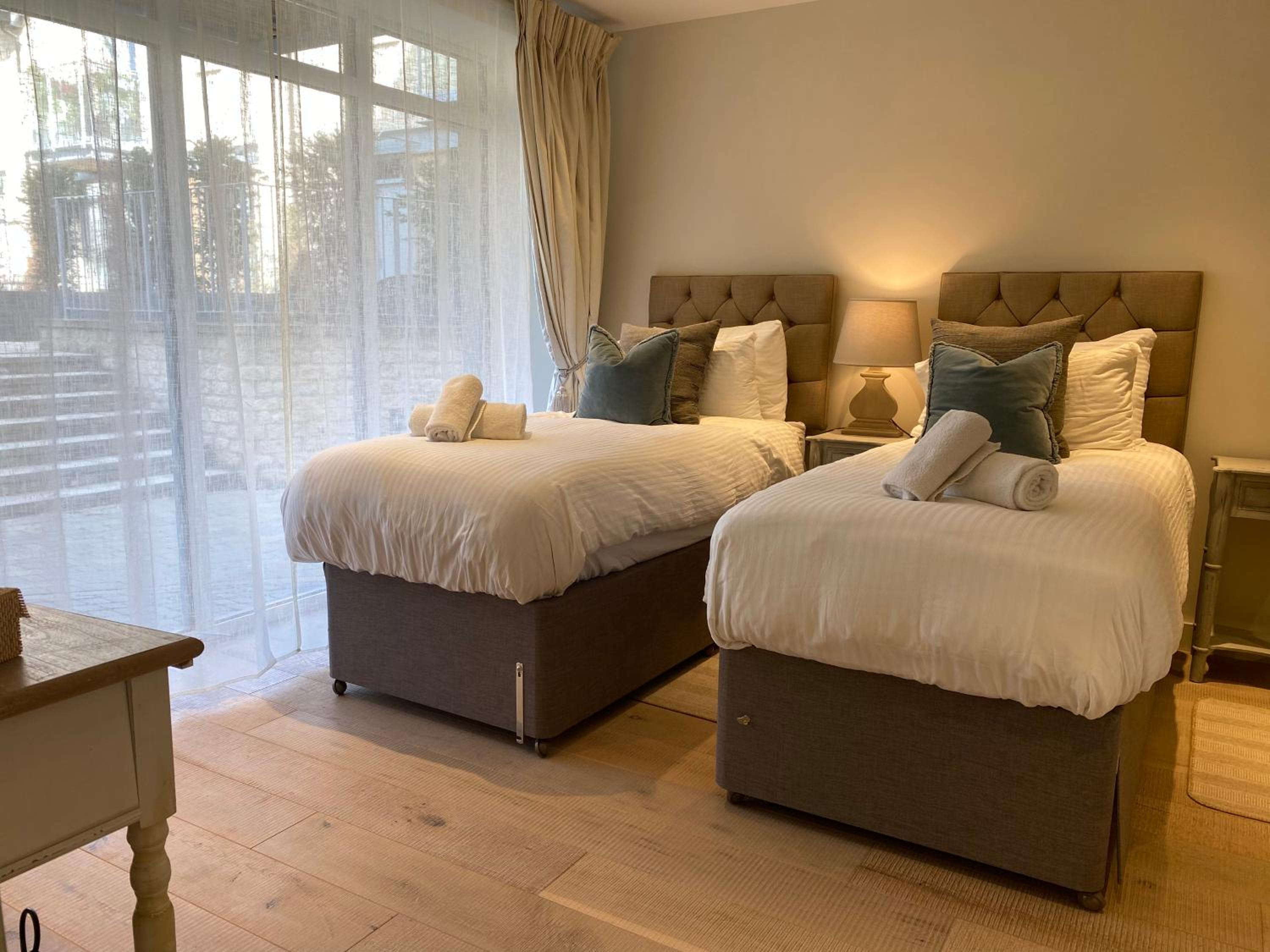 Three-Bedroom House - Photo 40