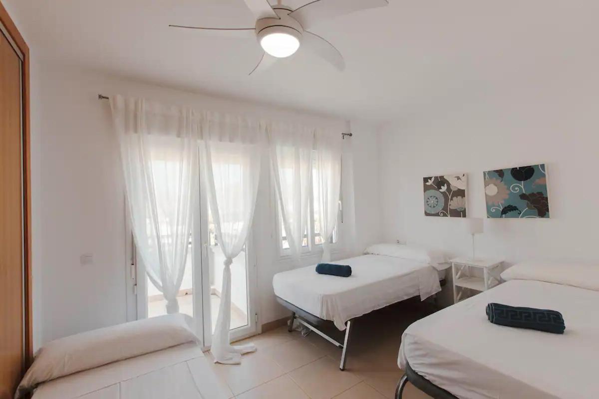 Casa de cuatro habitaciones