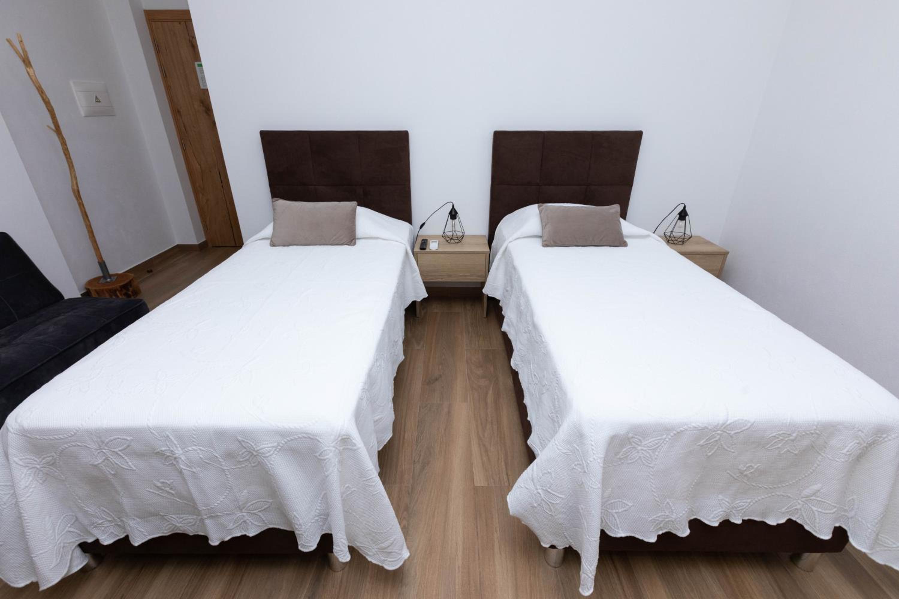Twin Room with Mountain View photo 2