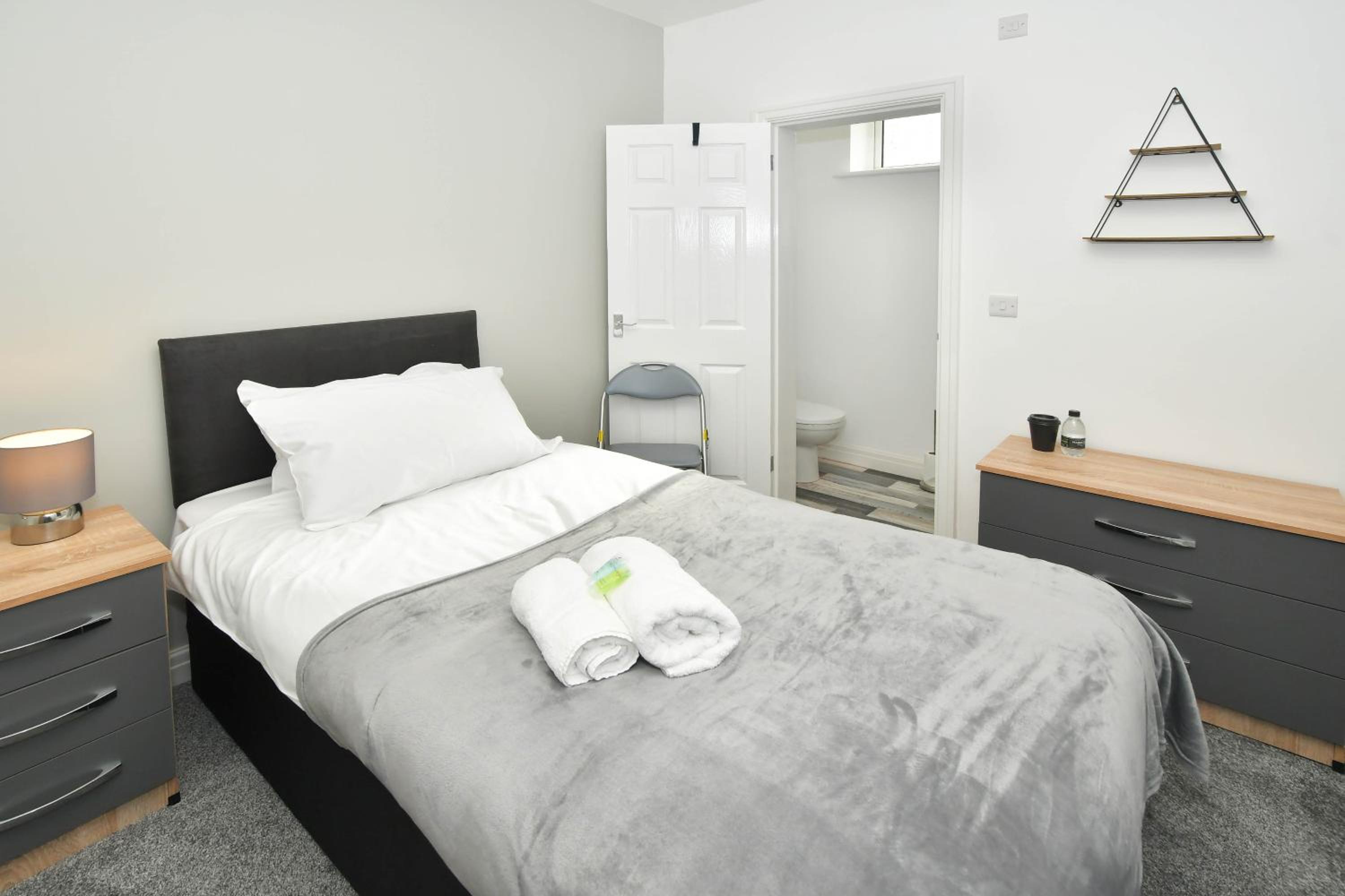 Single Room photo 1