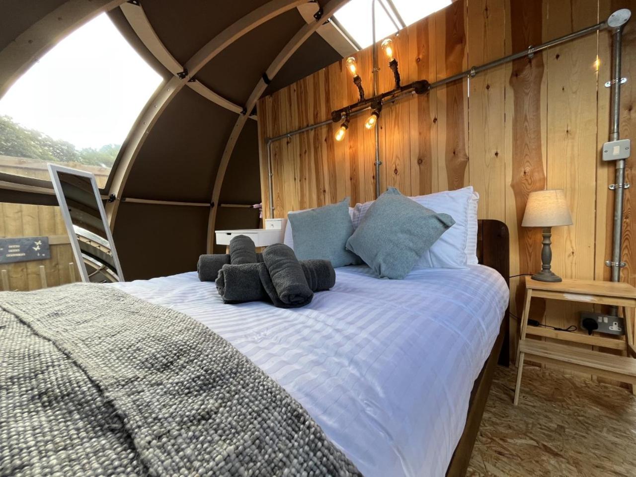 Tent - Photo 3