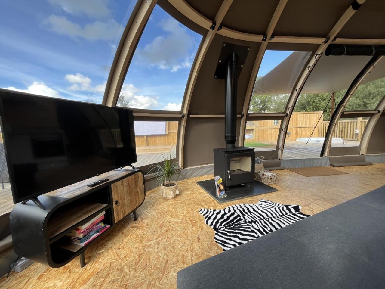 Tent - Photo 22