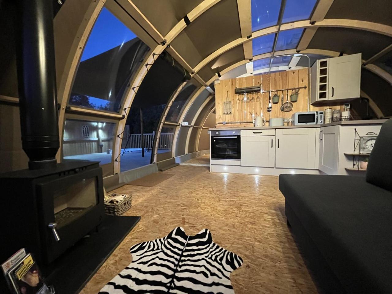 Tent - Photo 37