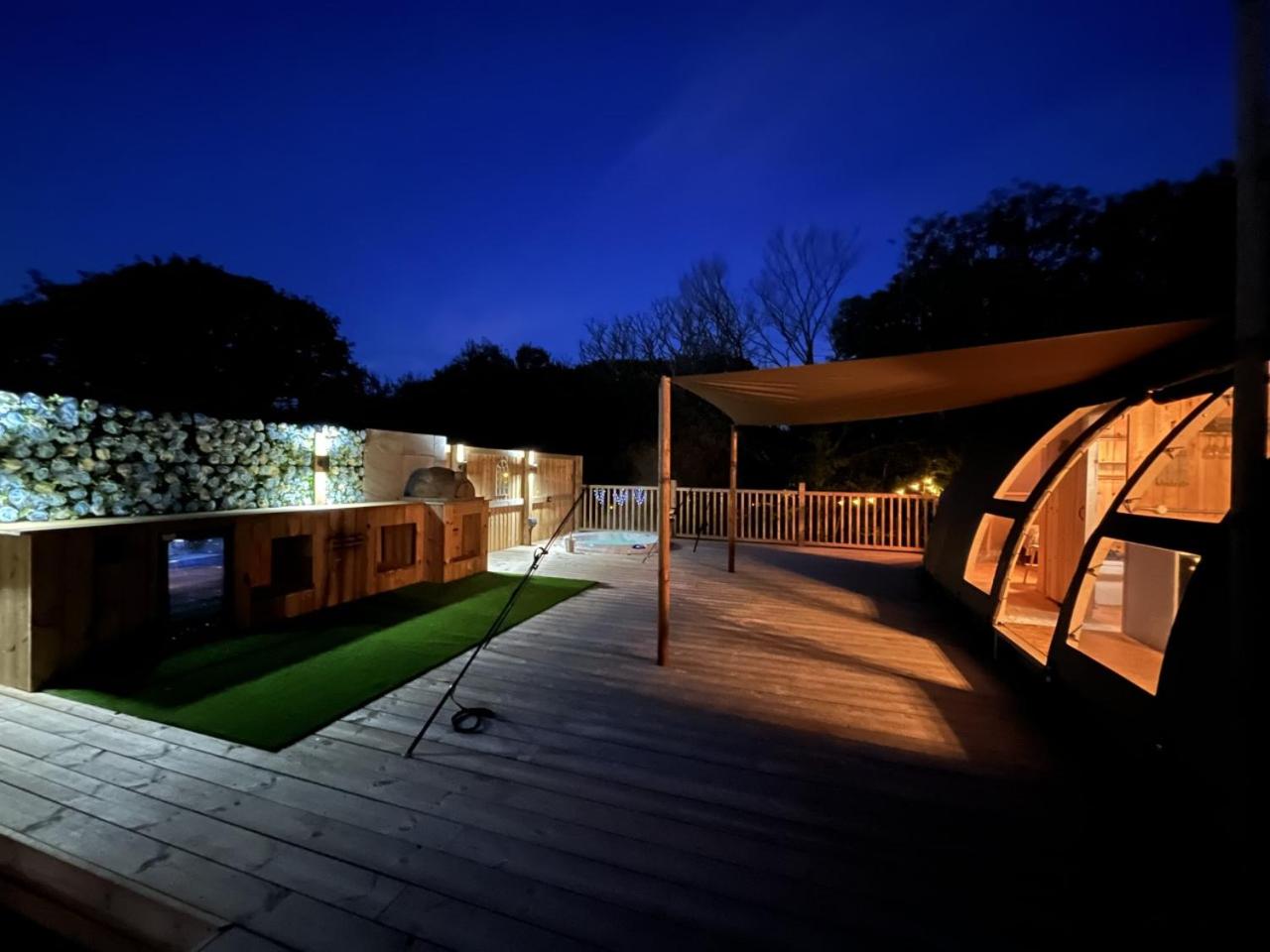 Tent - Photo 11