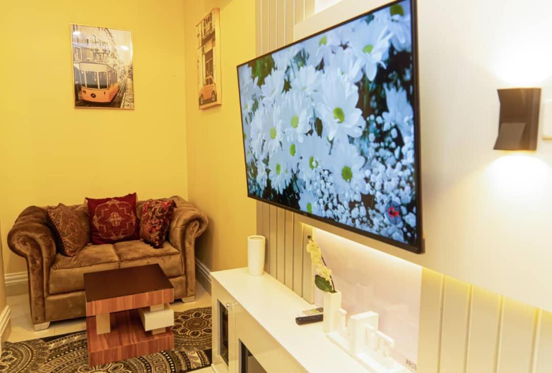 Studio Apartment photo 3