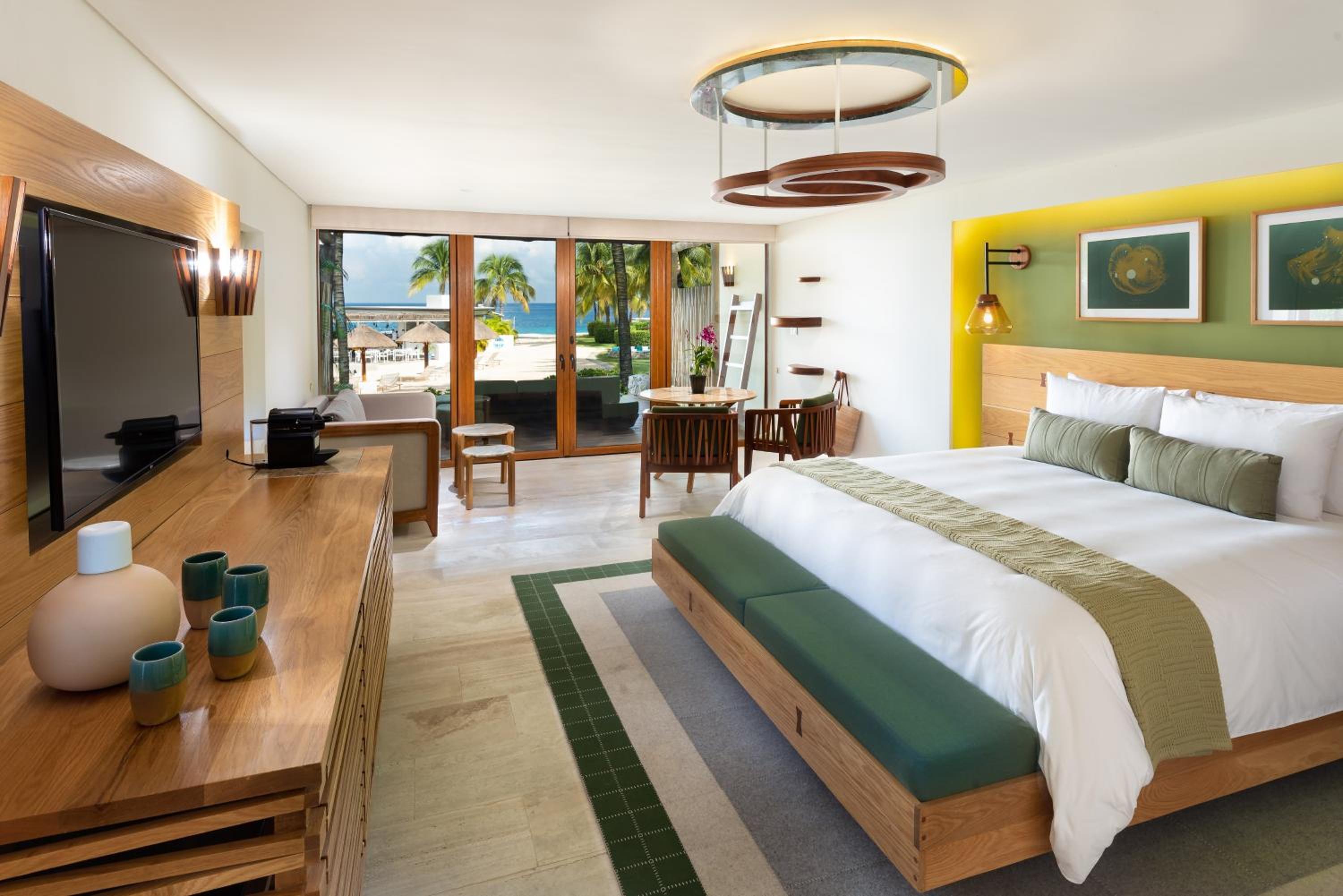 Junior Suite Two Double Beds thumbnail 5