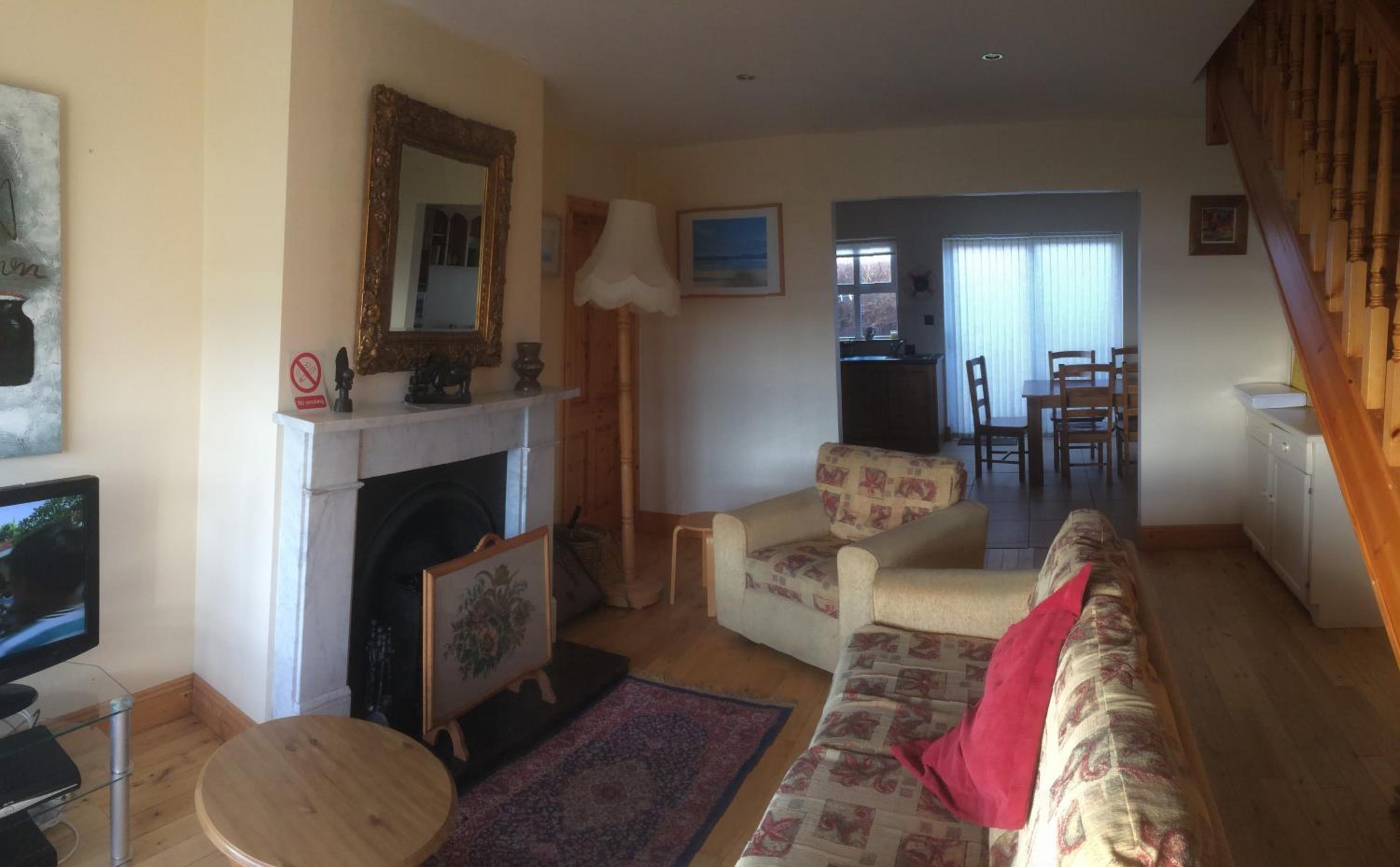 Three-Bedroom House photo 1