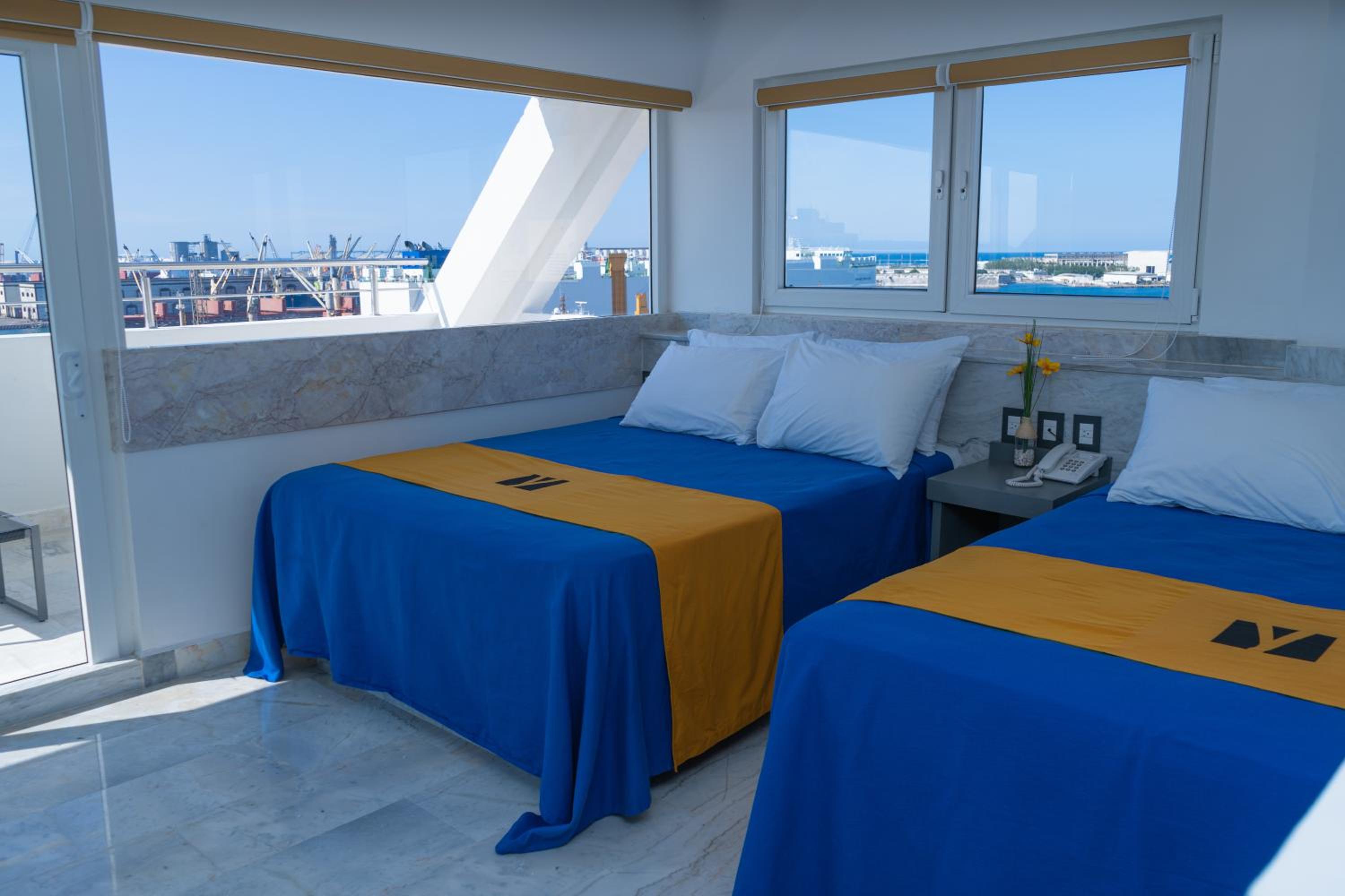 Double Room with Balcony and Sea View