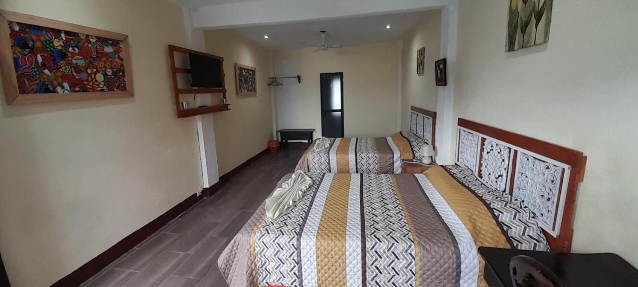 Quadruple Room with Lake View photo 1