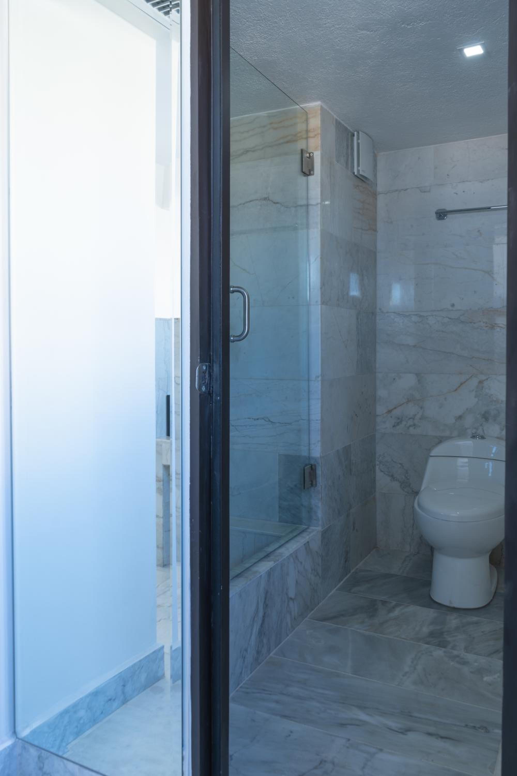 Double or Twin Room with Harbor View photo 3