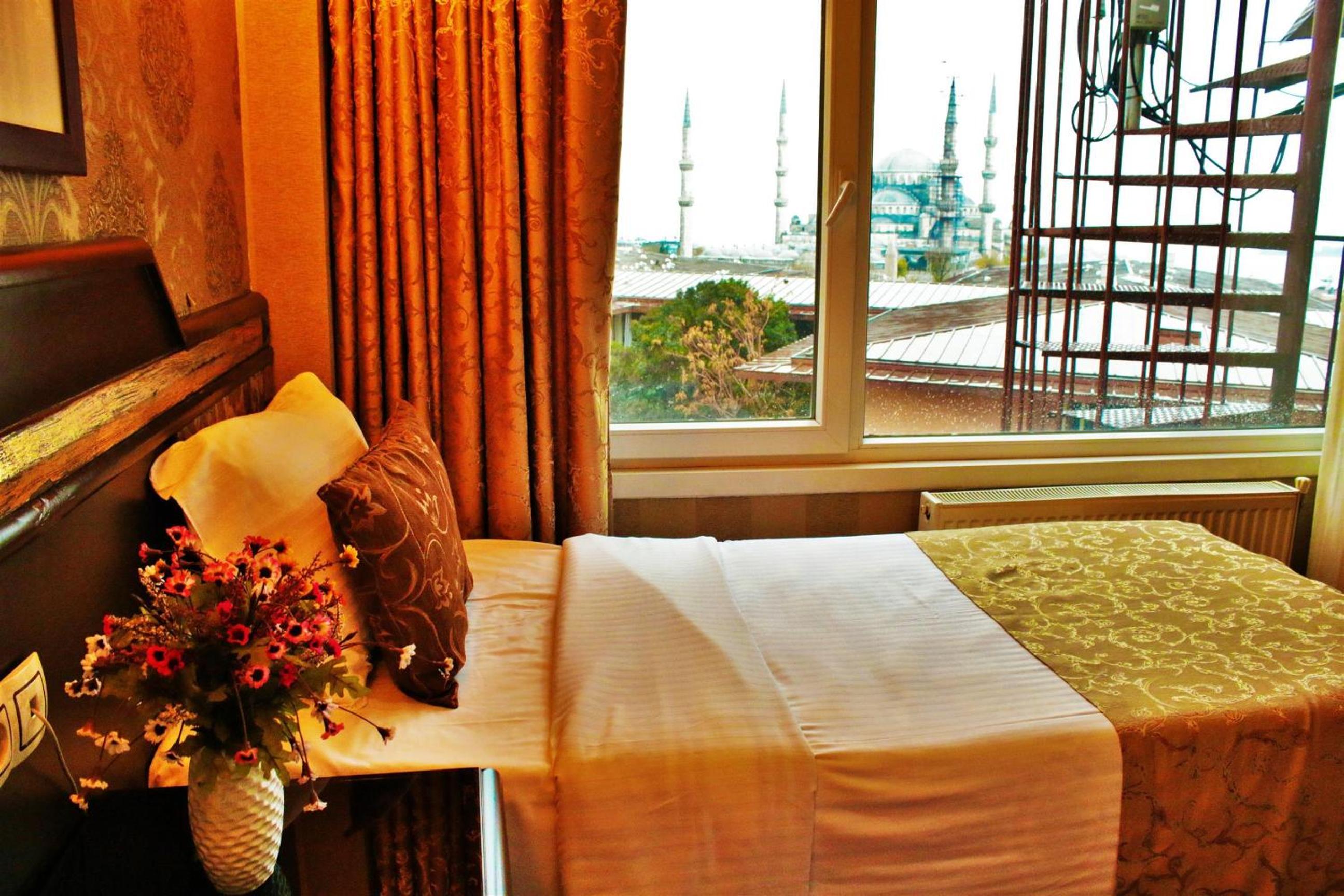 Double Room with Sea View photo 2