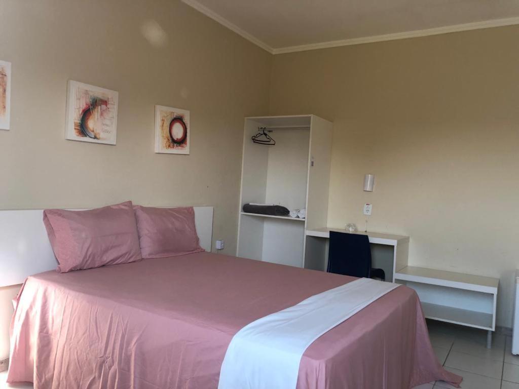 Single Room photo 3