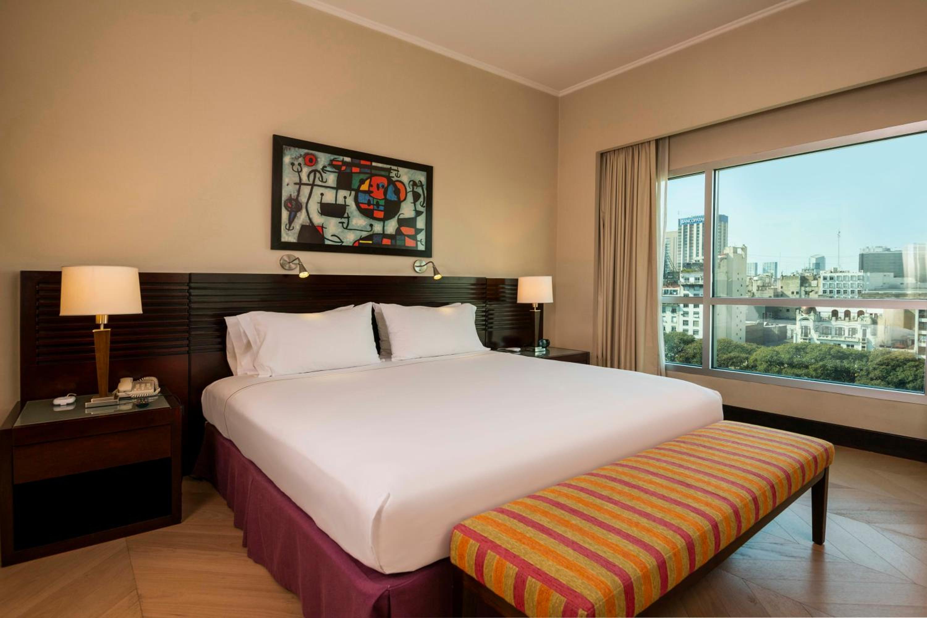Suite photo 1