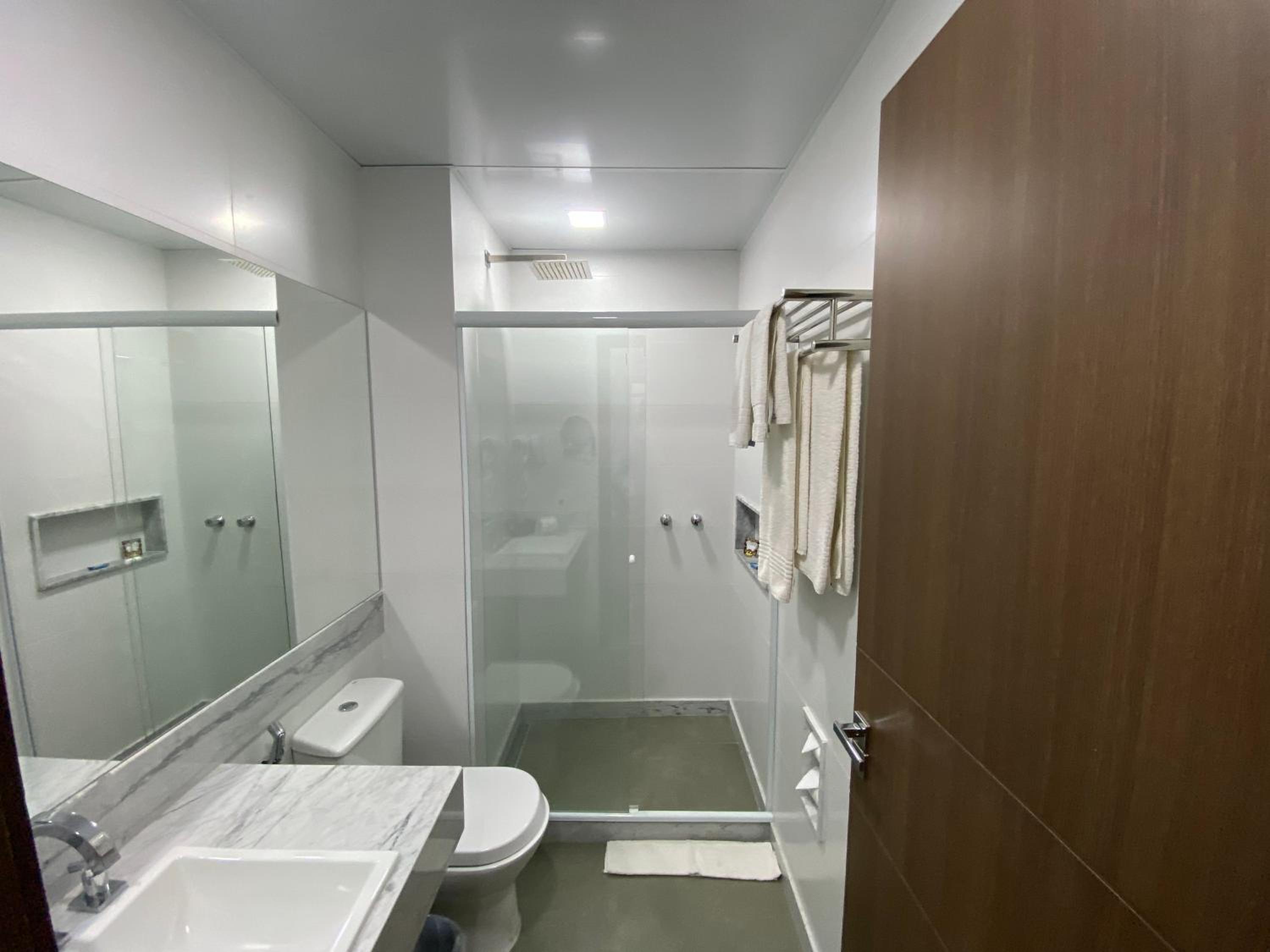 Luxury Double Room with Double Bed - Photo 11