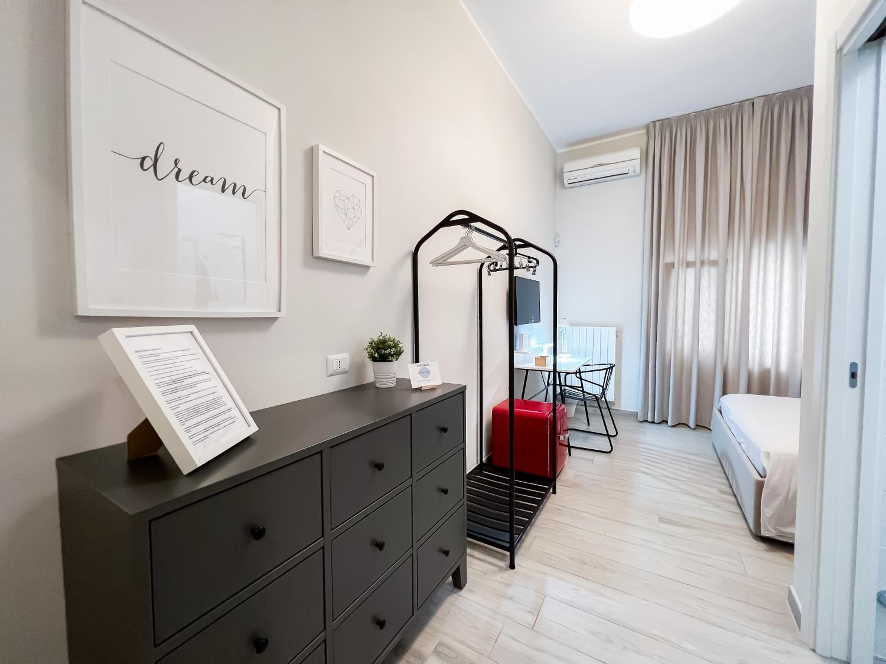 Double Room with Private Bathroom photo 1