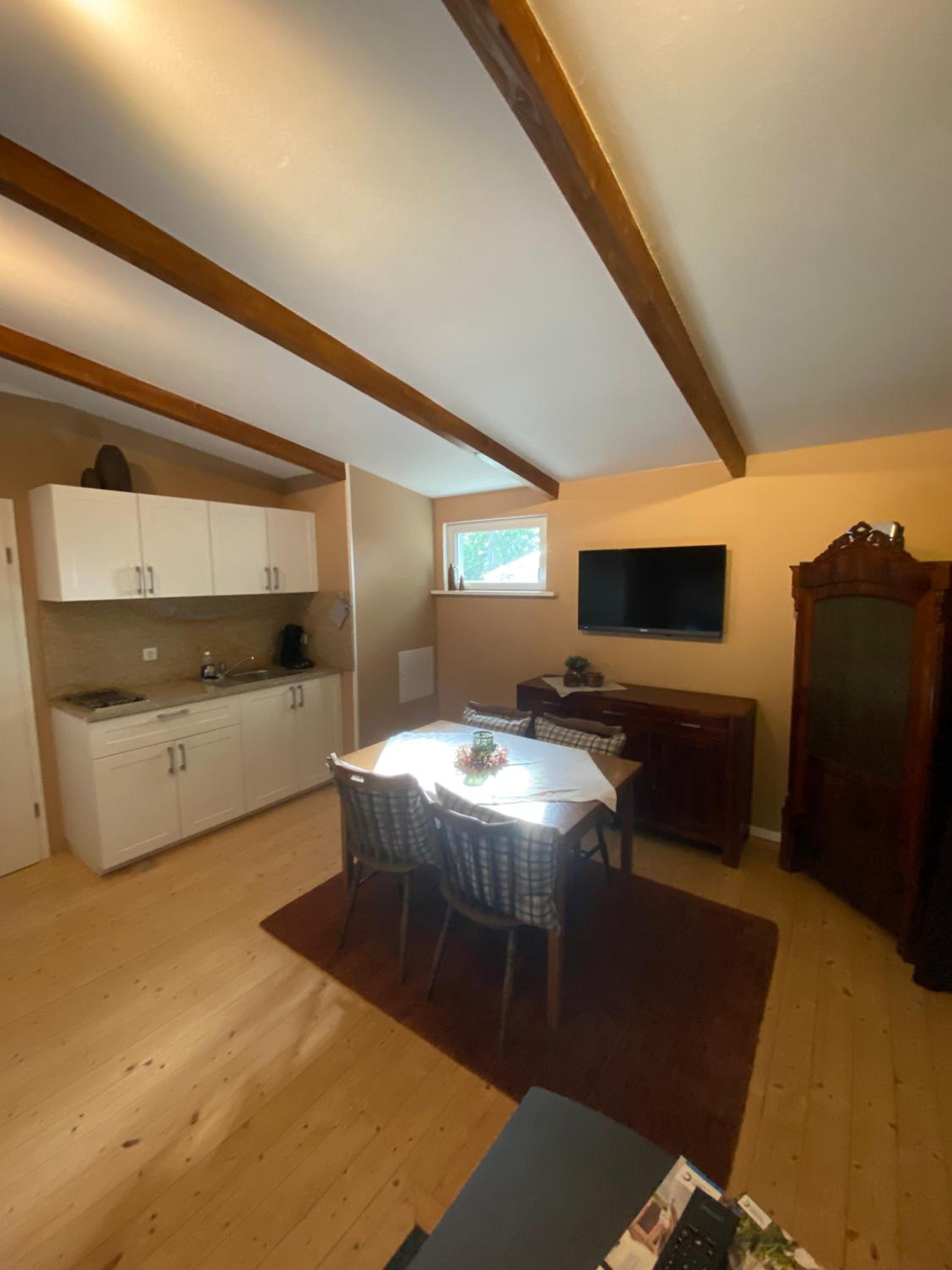 One-Bedroom Bungalow photo 3