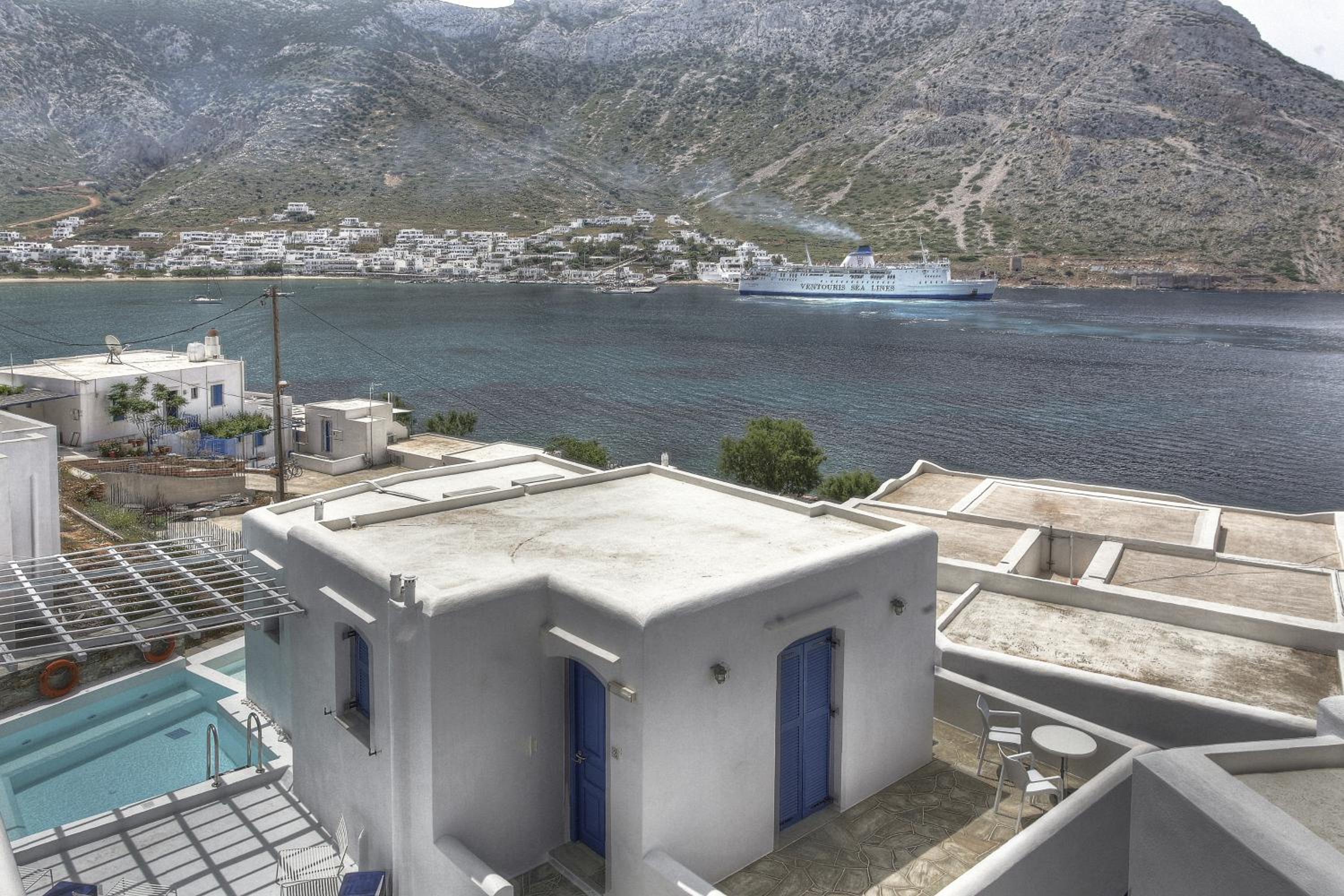 Double Room with Partial Sea View photo 2