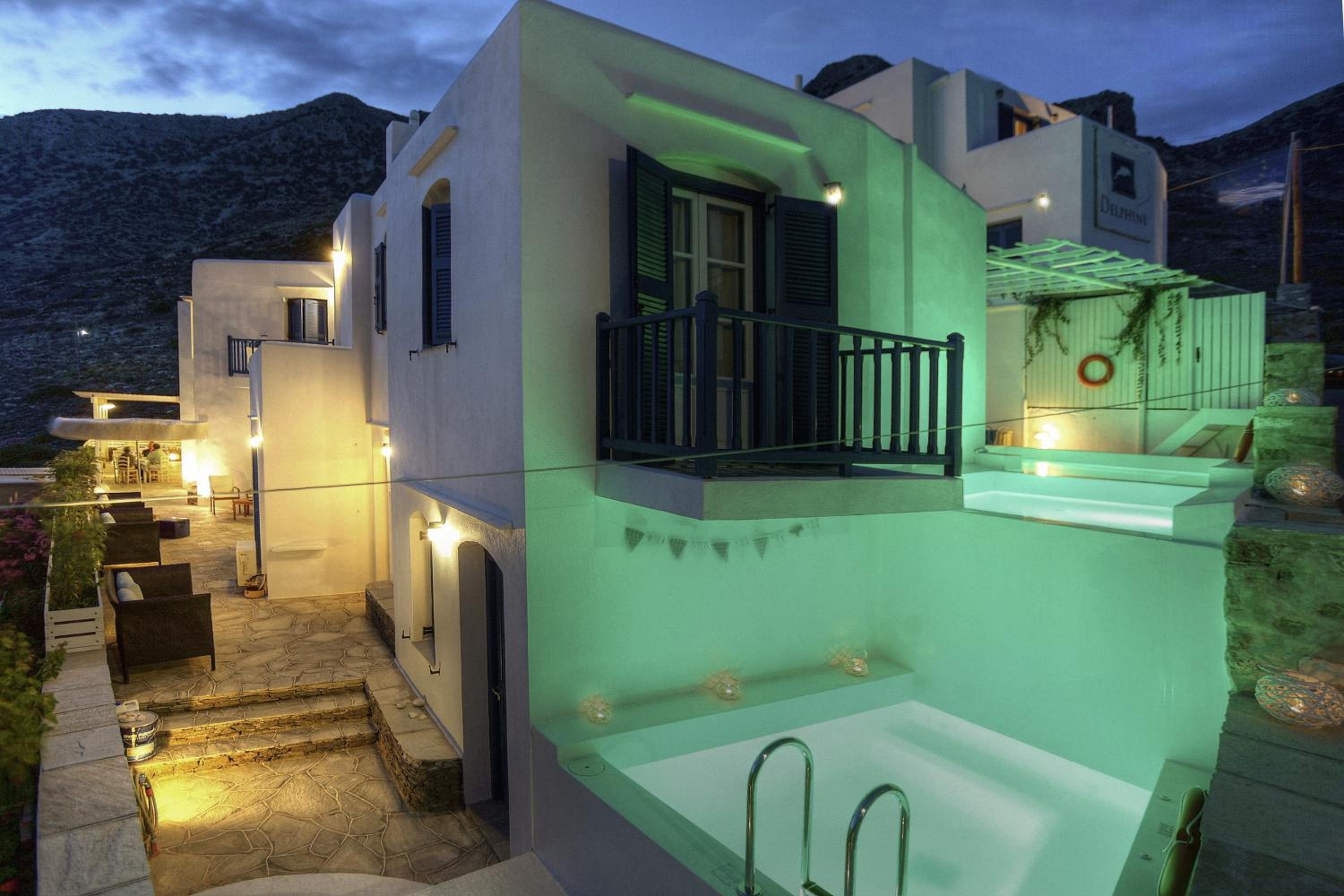 Superior Family room with private mini pool - hydromassage photo 2