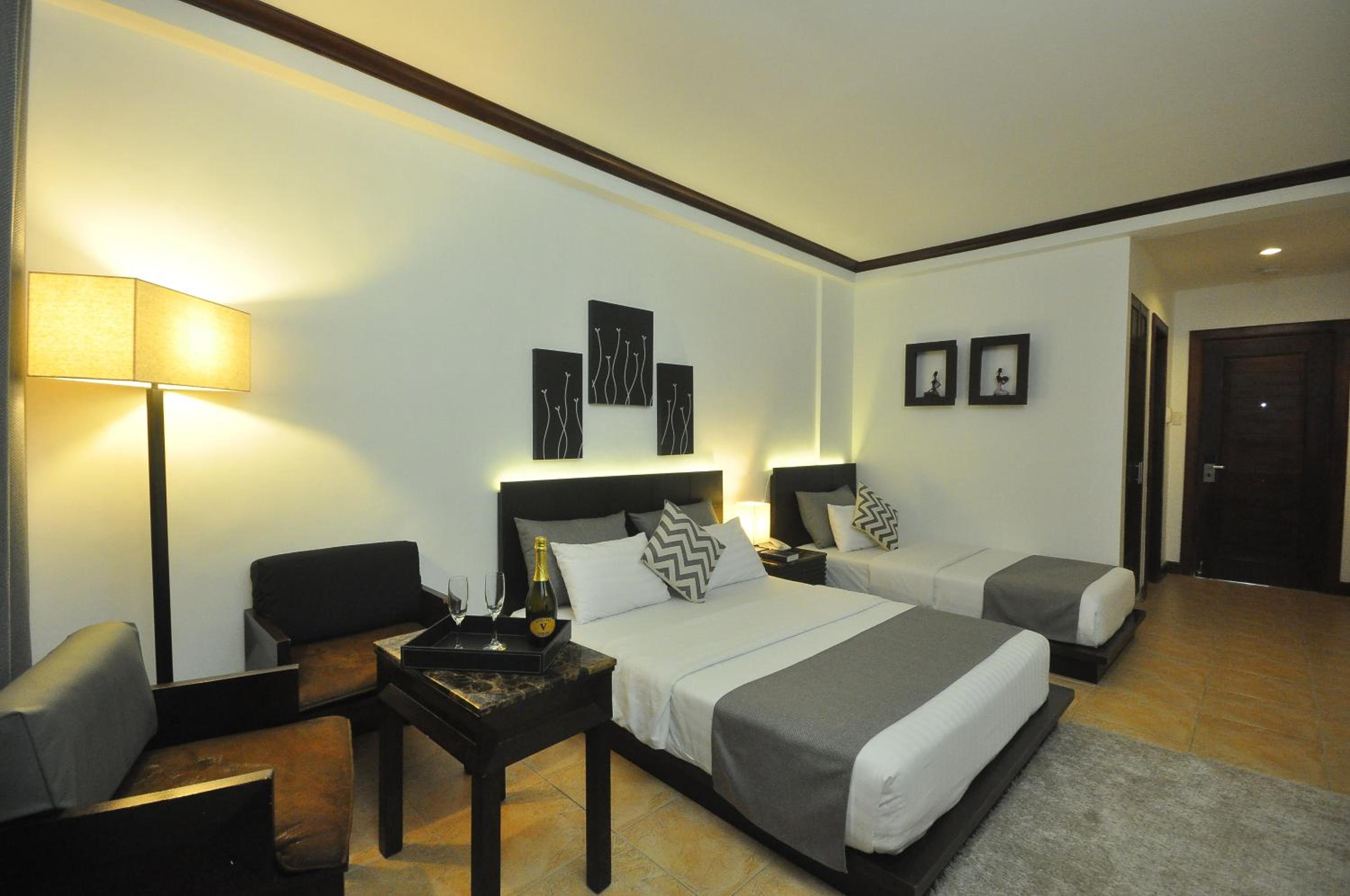 Deluxe Room - Photo 1