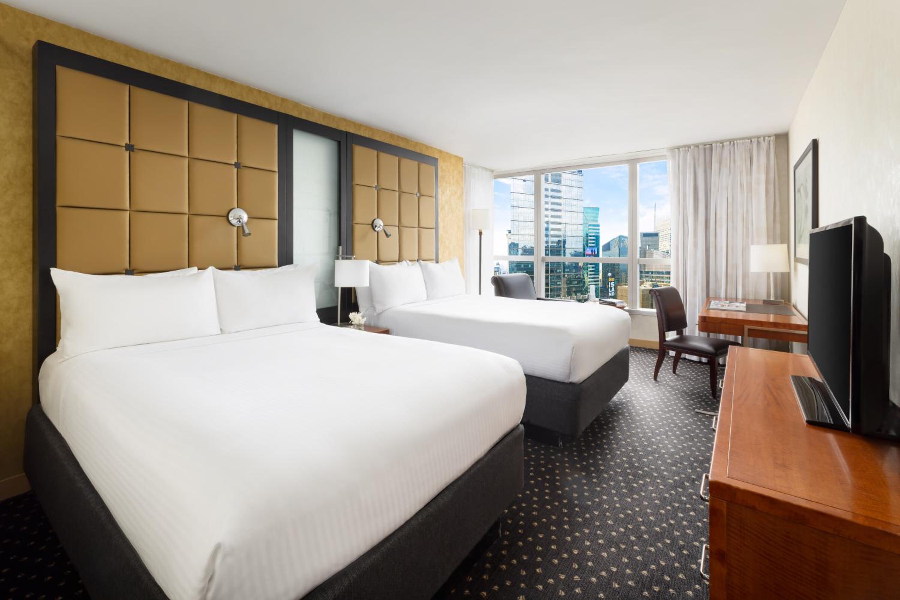 Premier Double Room with Two Double Beds - Ball Drop View