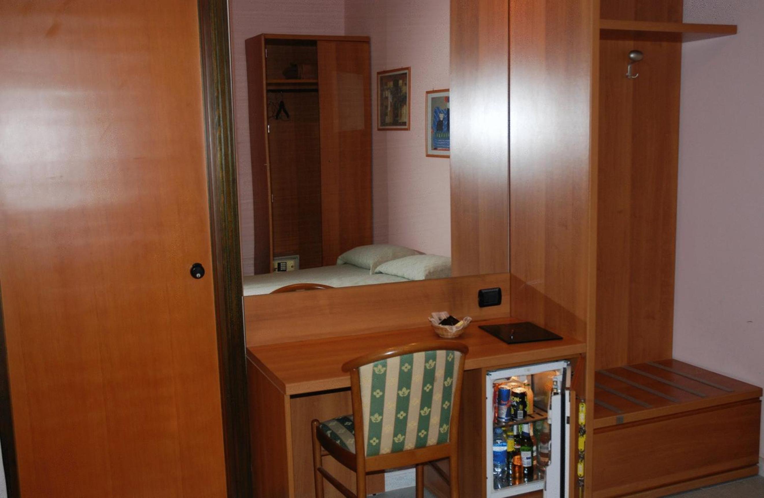 Quadruple Room photo 2