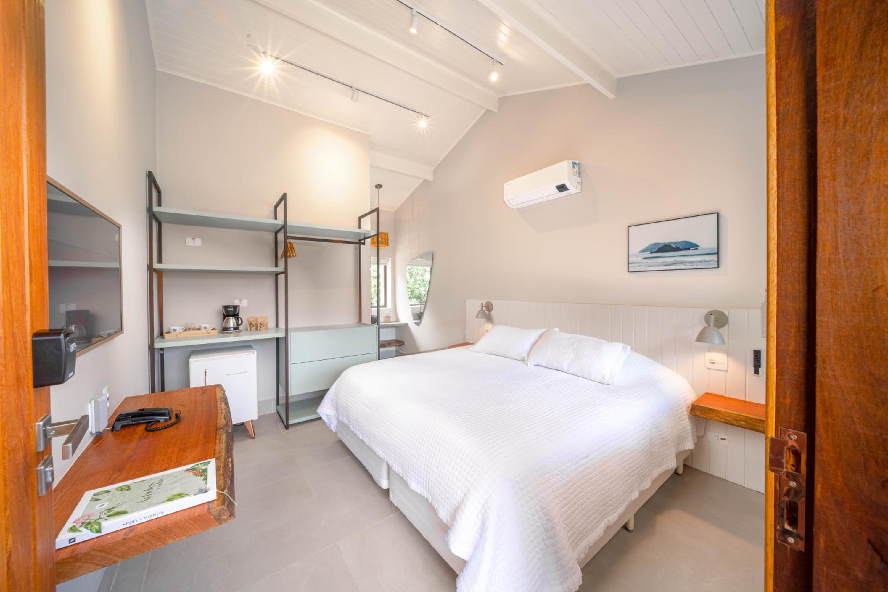Suite with Garden View photo 1