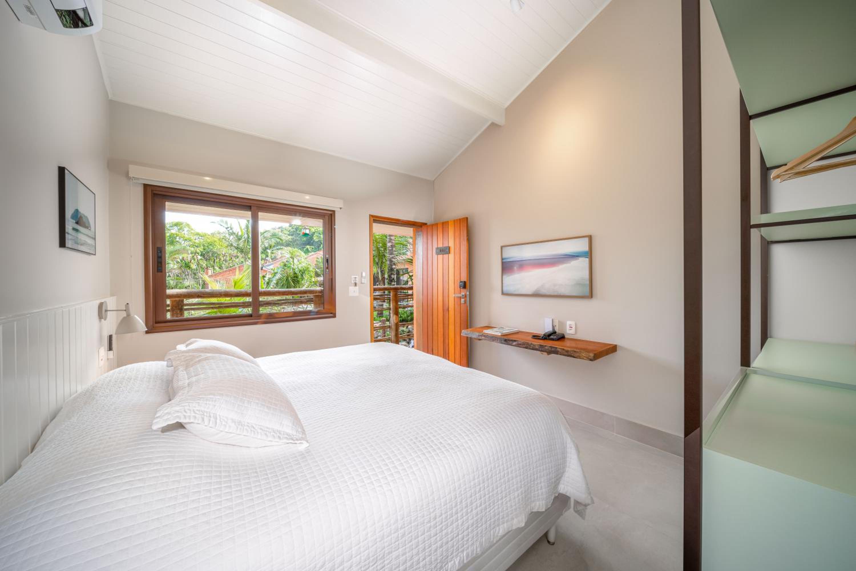 Suite with Garden View photo 3
