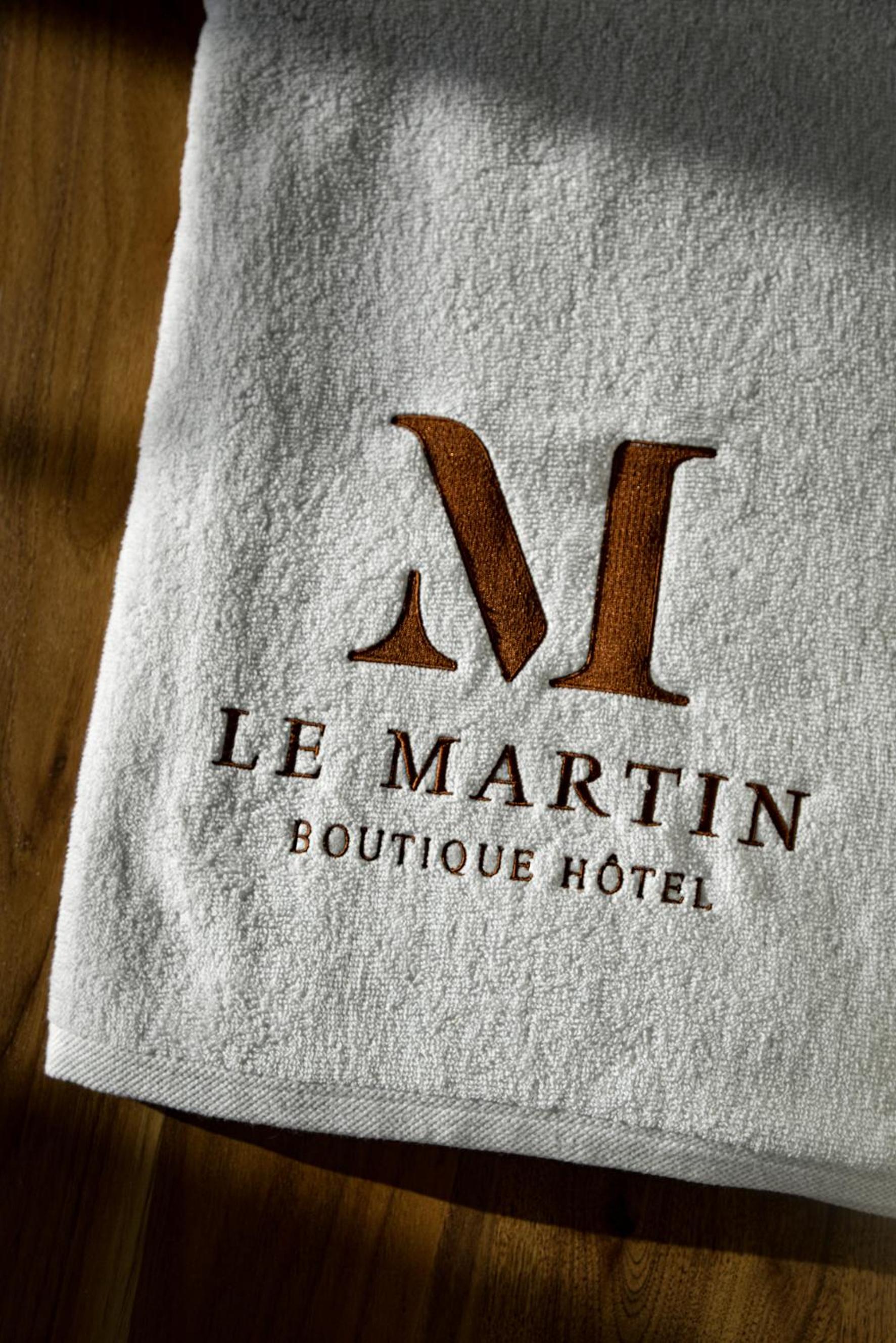 Deluxe Room - Photo 10