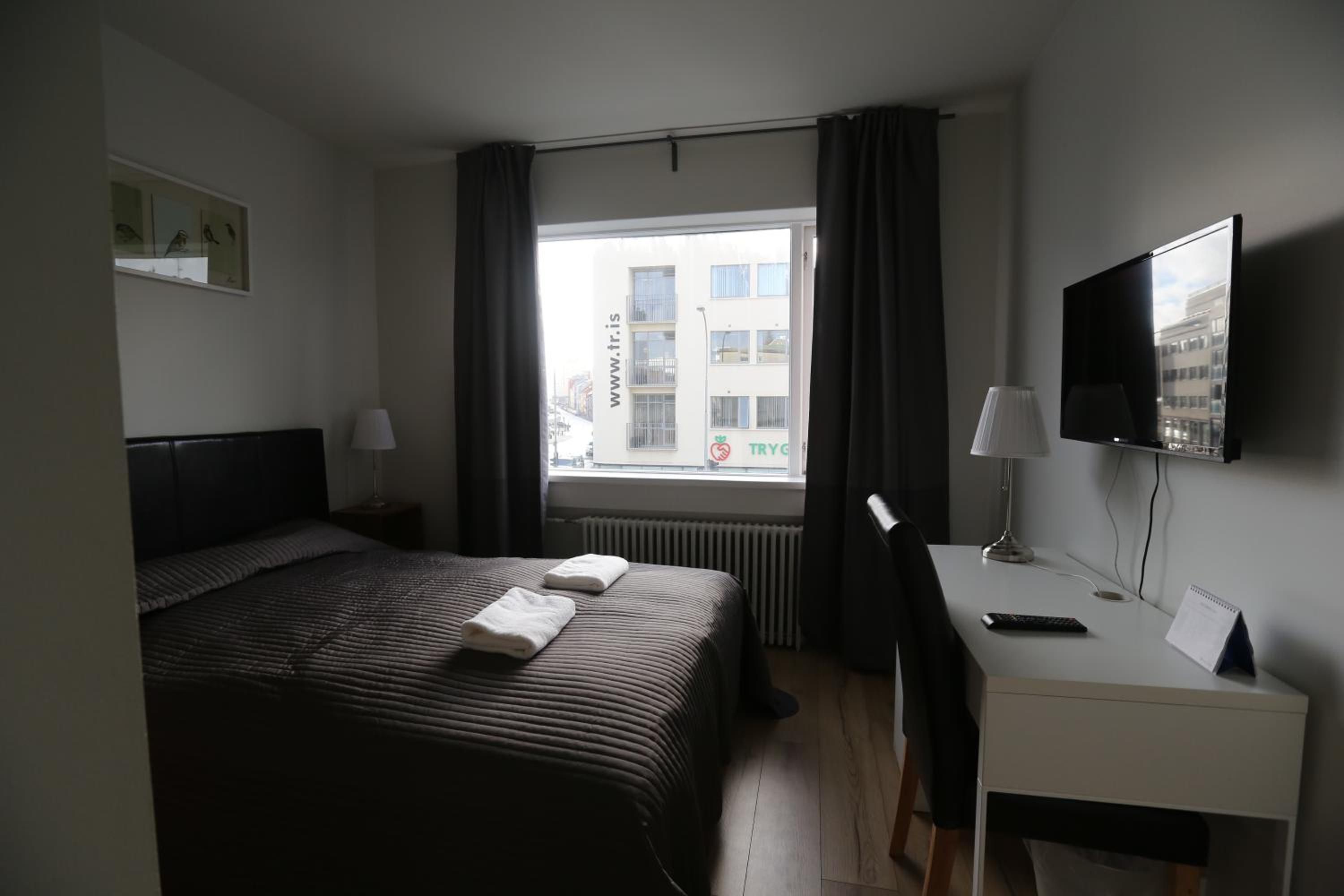 Double Room with Private Bathroom photo 3