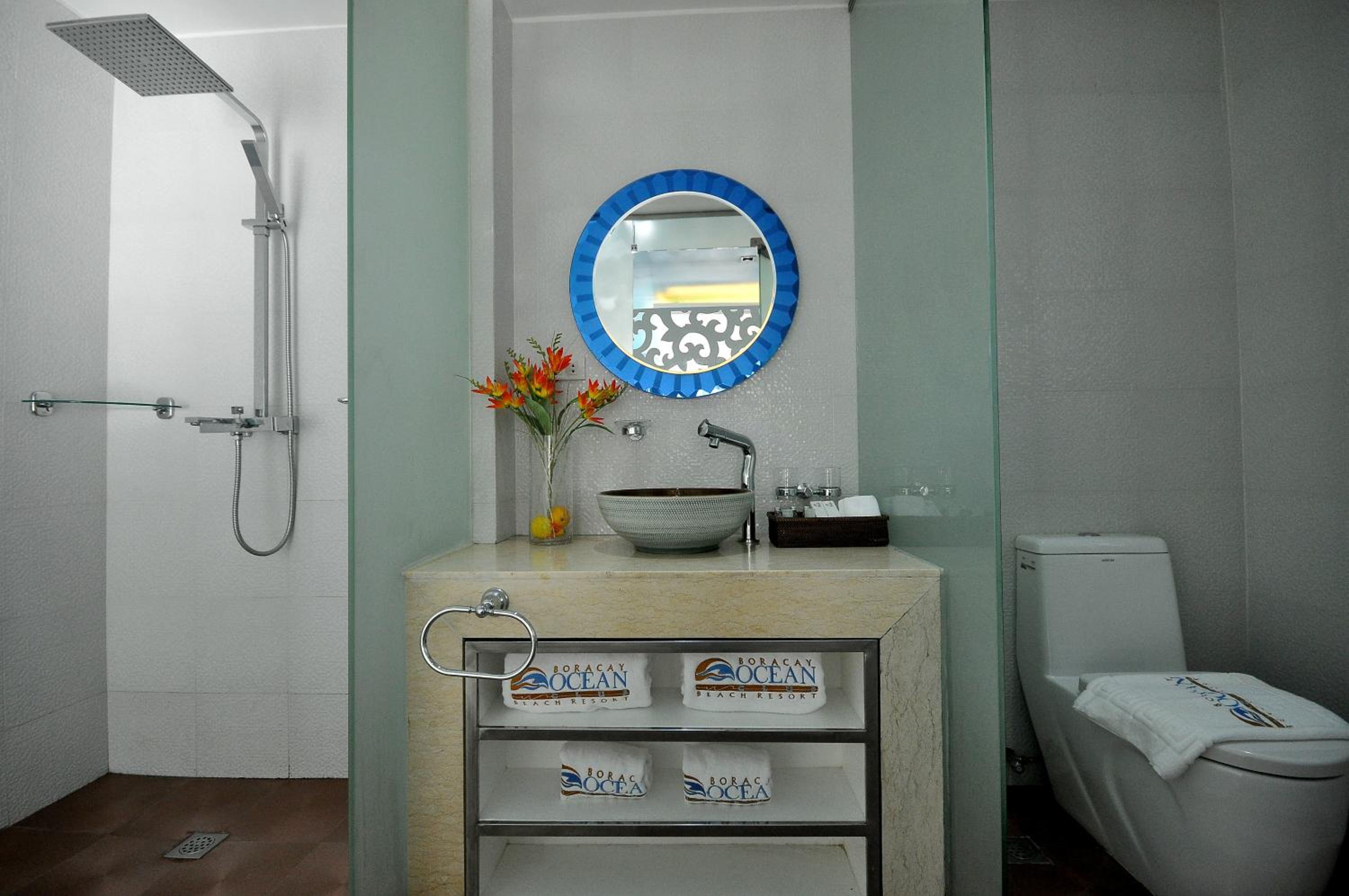 Diamond Suite Room - Photo 16